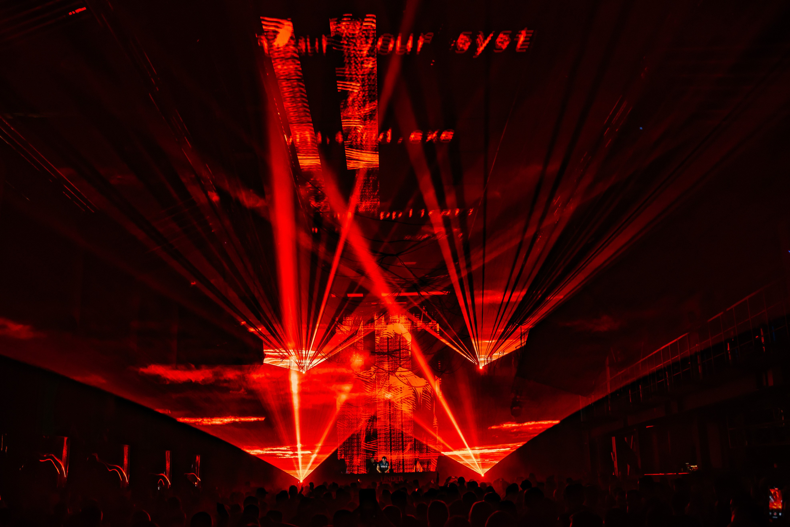 UNDER PRESSURE | MOSCOW | 2026. OOPS