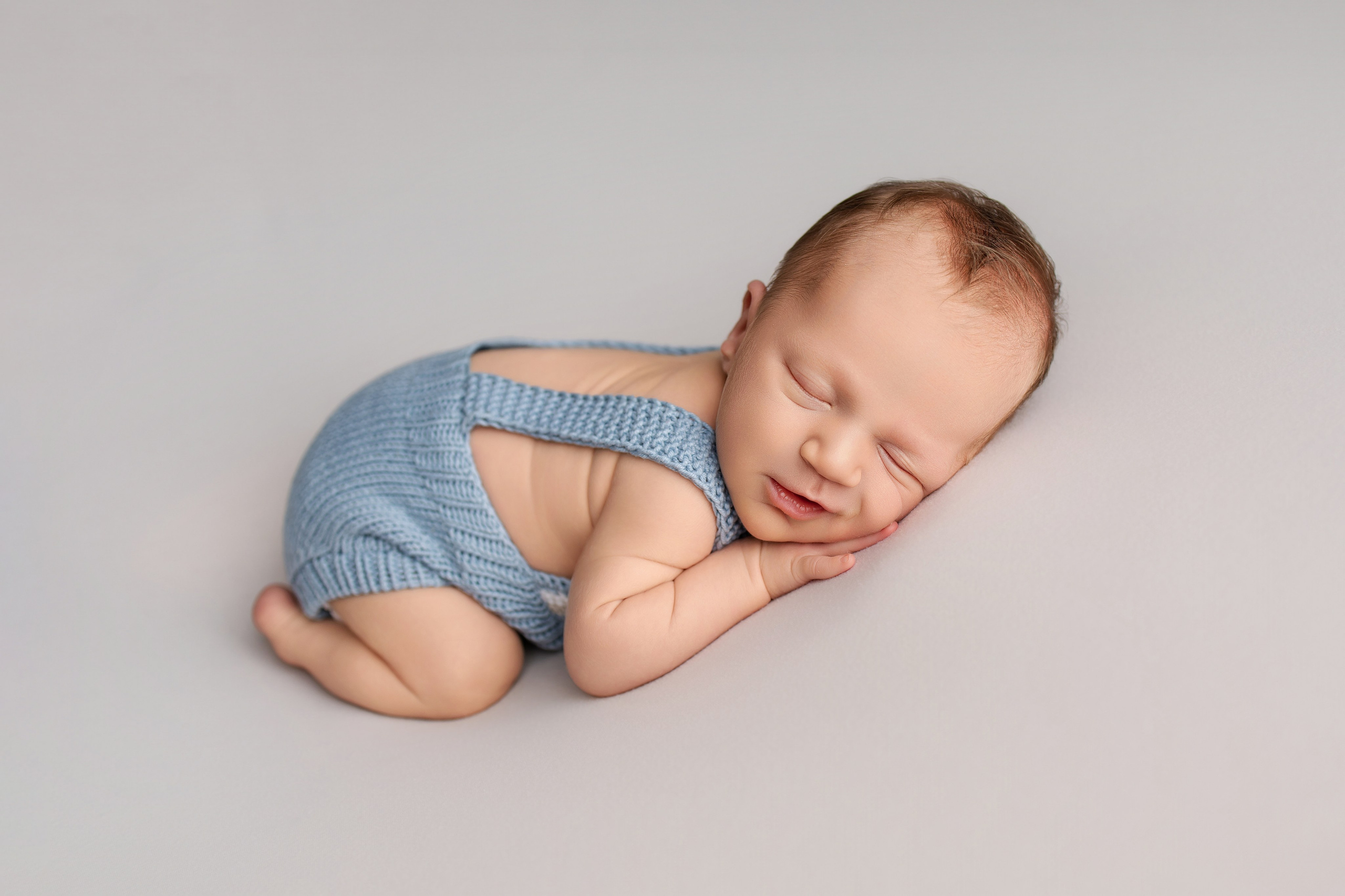 Лев 18 дней. Фотограф новорождённых Newborn Москва