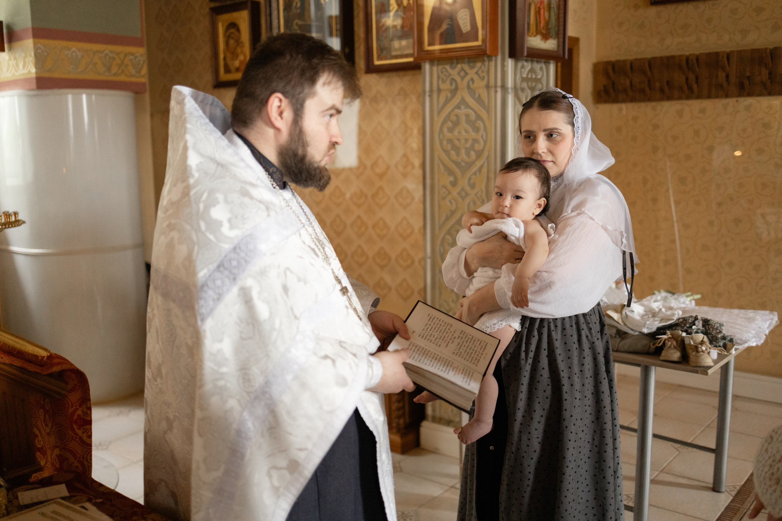Таинство Крещения Мишель. Фотограф новорождённых Newborn Москва