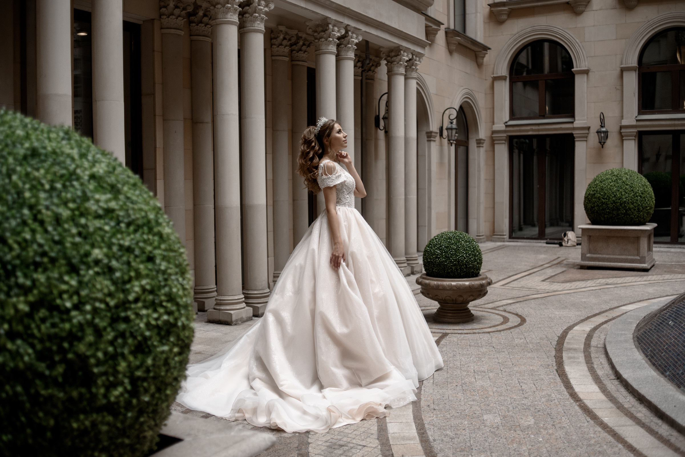 Свадьба в отеле St Regis, банкет в Довиль, церемония Вилла Ротонда. Свадебный фотограф Виктория Карпова