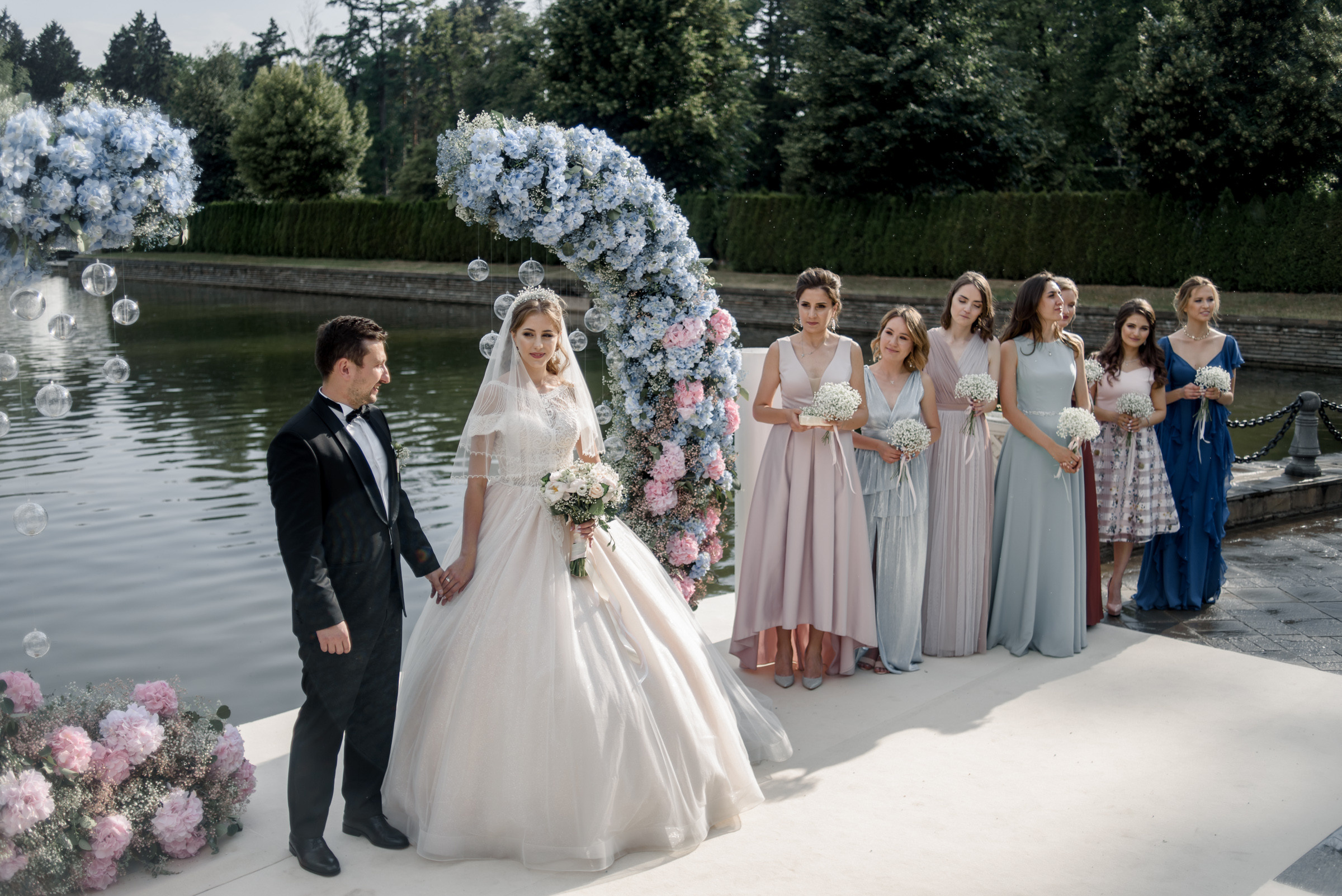 Свадьба в отеле St Regis, банкет в Довиль, церемония Вилла Ротонда. Свадебный фотограф Виктория Карпова