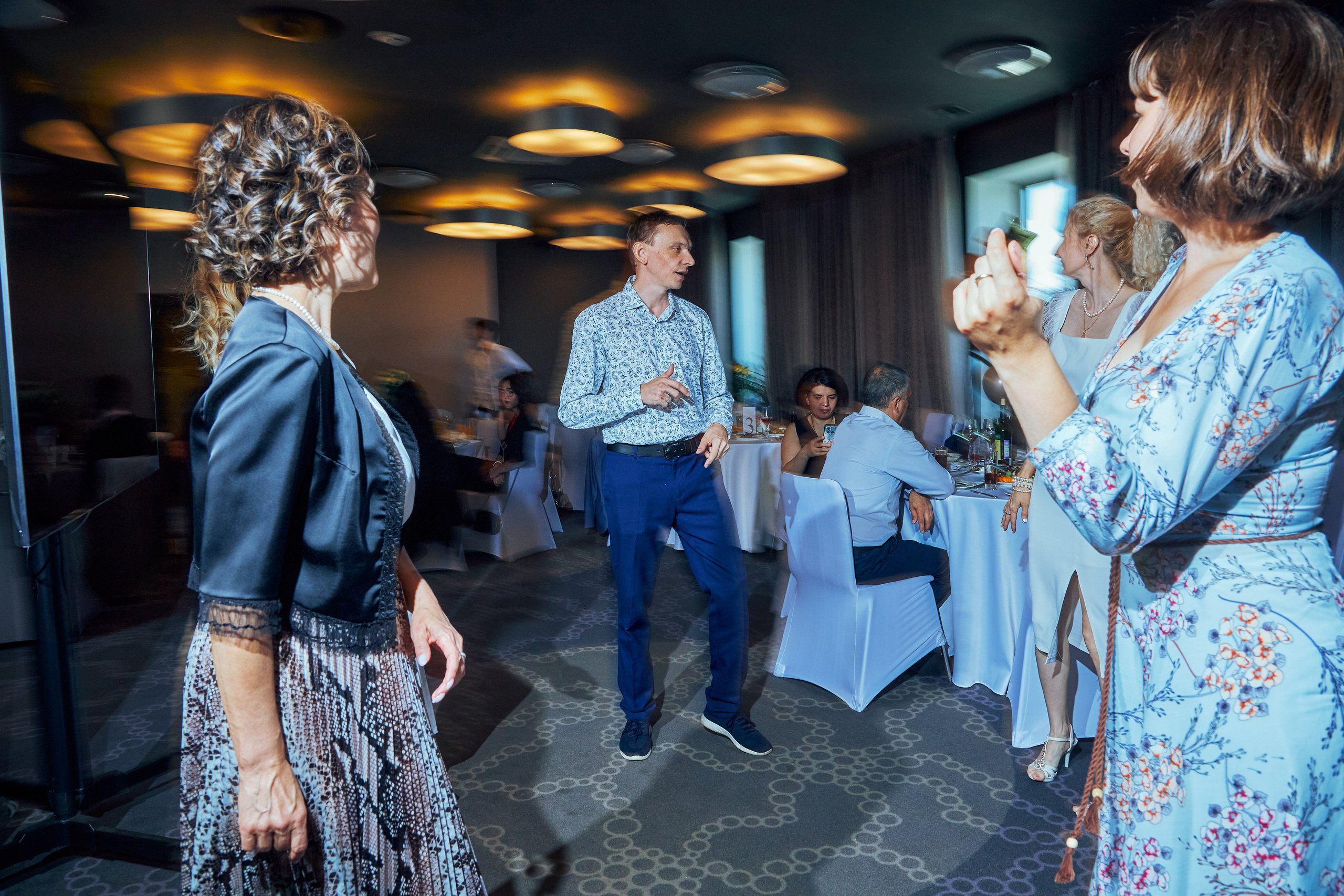 Выпускные 9-й и 11-й класс. Фотограф в Екатеринбурге Булат Хамитов