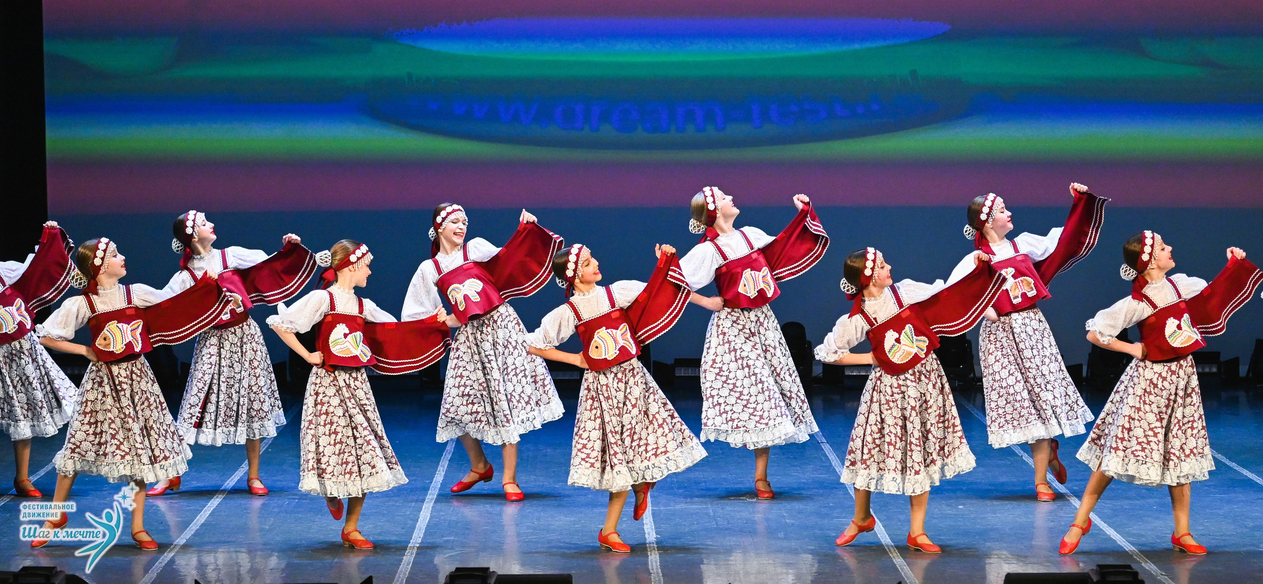 12.12.2025 Фестивальное движение «Шаг к мечте» г. Йошкар-Ола. Медиастудия Фото Концепт