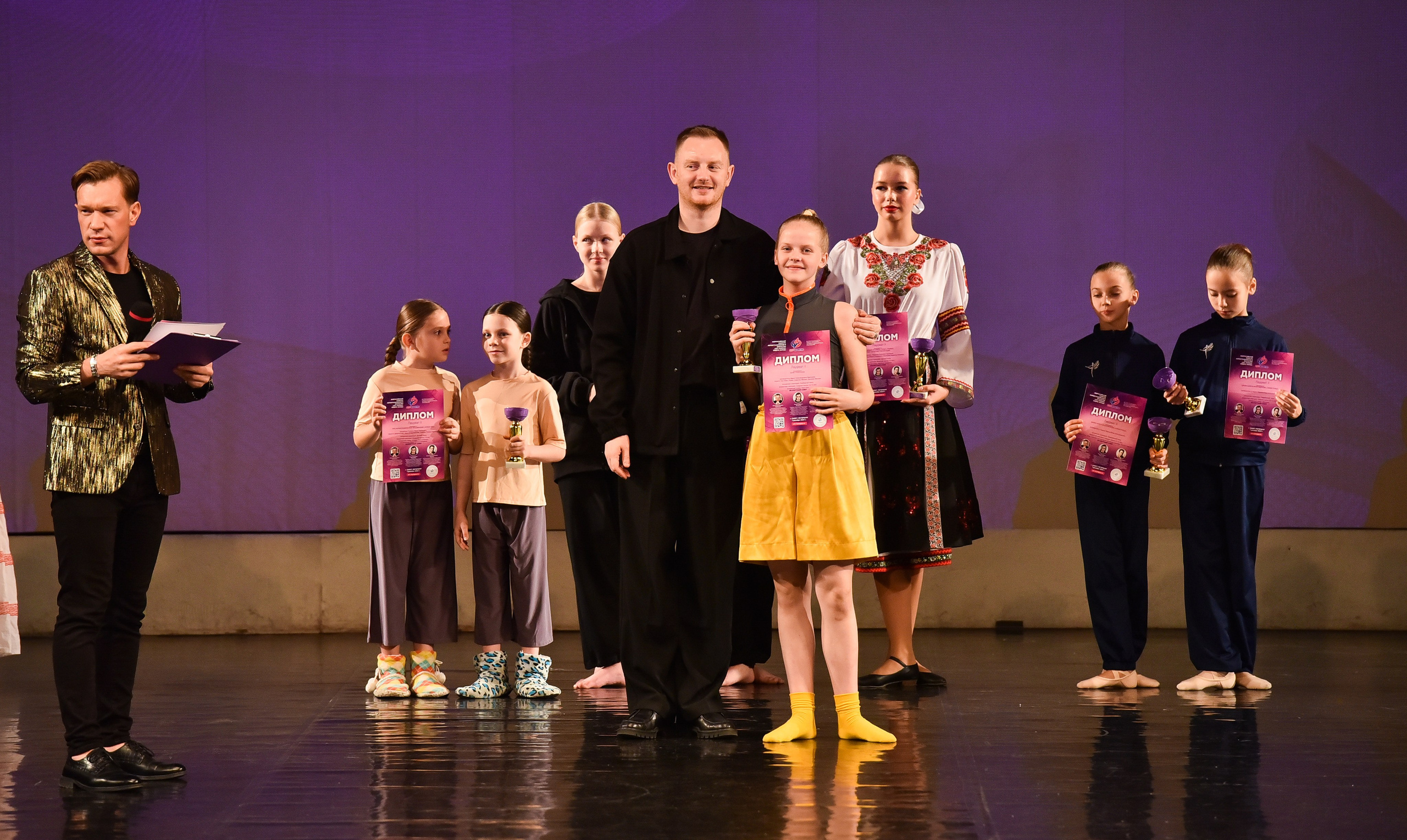 01.12.2024 Фестиваль хореографического искусства «АРТ-КОМПАС. СЕВЕРО-ЗАПАД» г. Спб. Медиастудия Фото Концепт