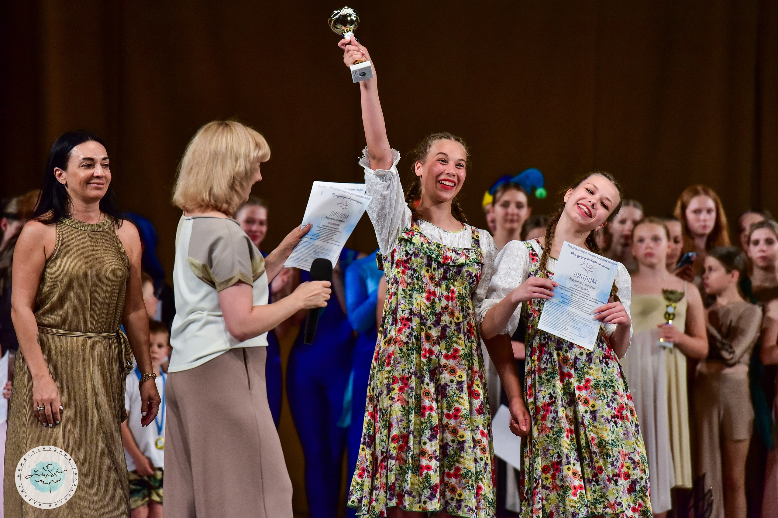 04.07.2024 Финал Международного творческого проекта «Улыбки Мира» г. СПБ. Медиастудия Фото Концепт