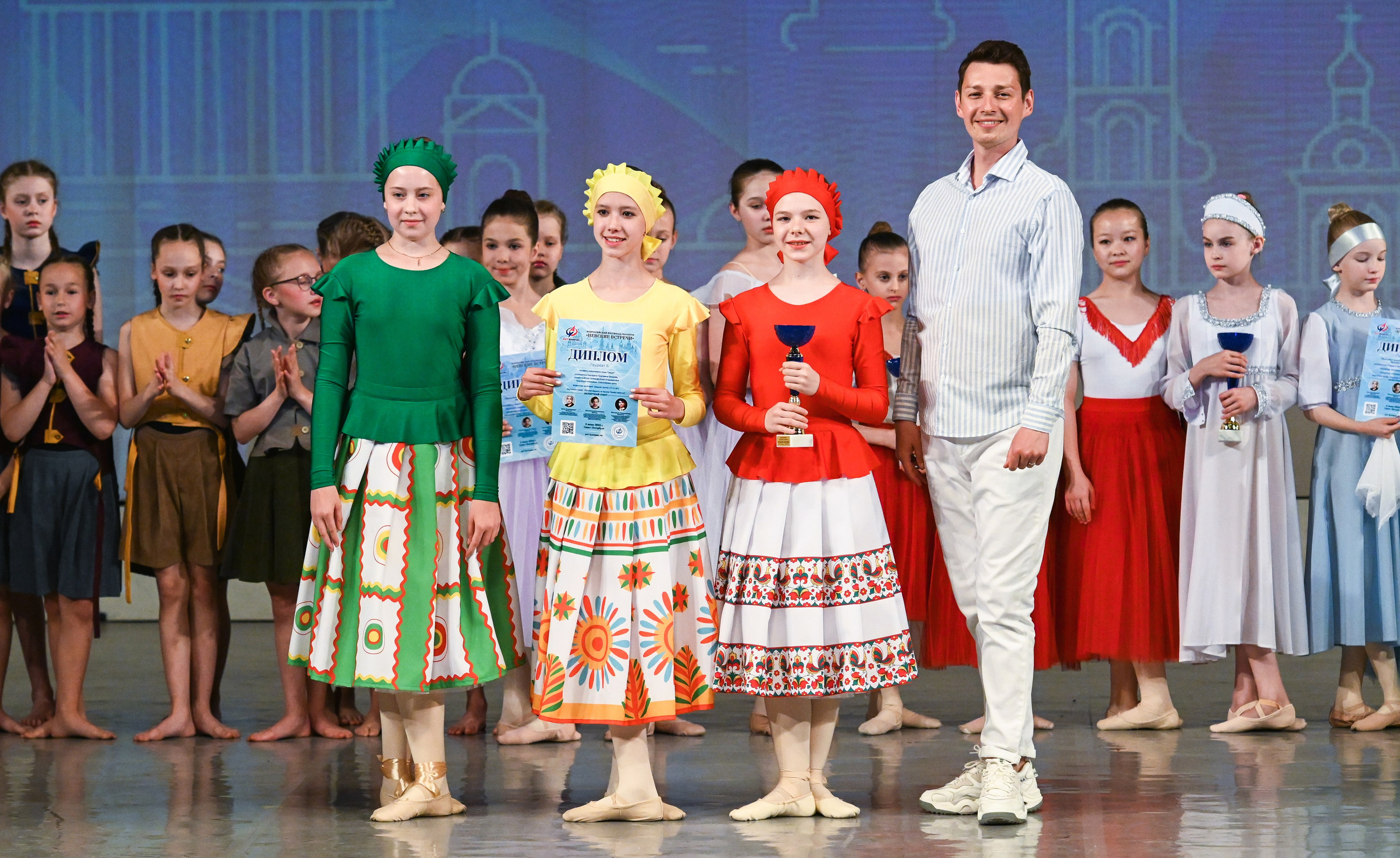 02.06.2025 «АртКомпас» Всероссийский фестиваль талантов «Невские встречи» г. Санкт-Петербург. Медиастудия Фото Концепт