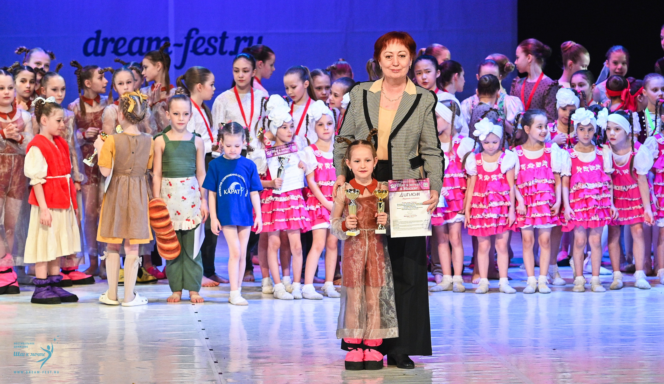 12.04.2025 Фестивальное движение «Шаг к мечте» г. Москва. Медиастудия Фото Концепт
