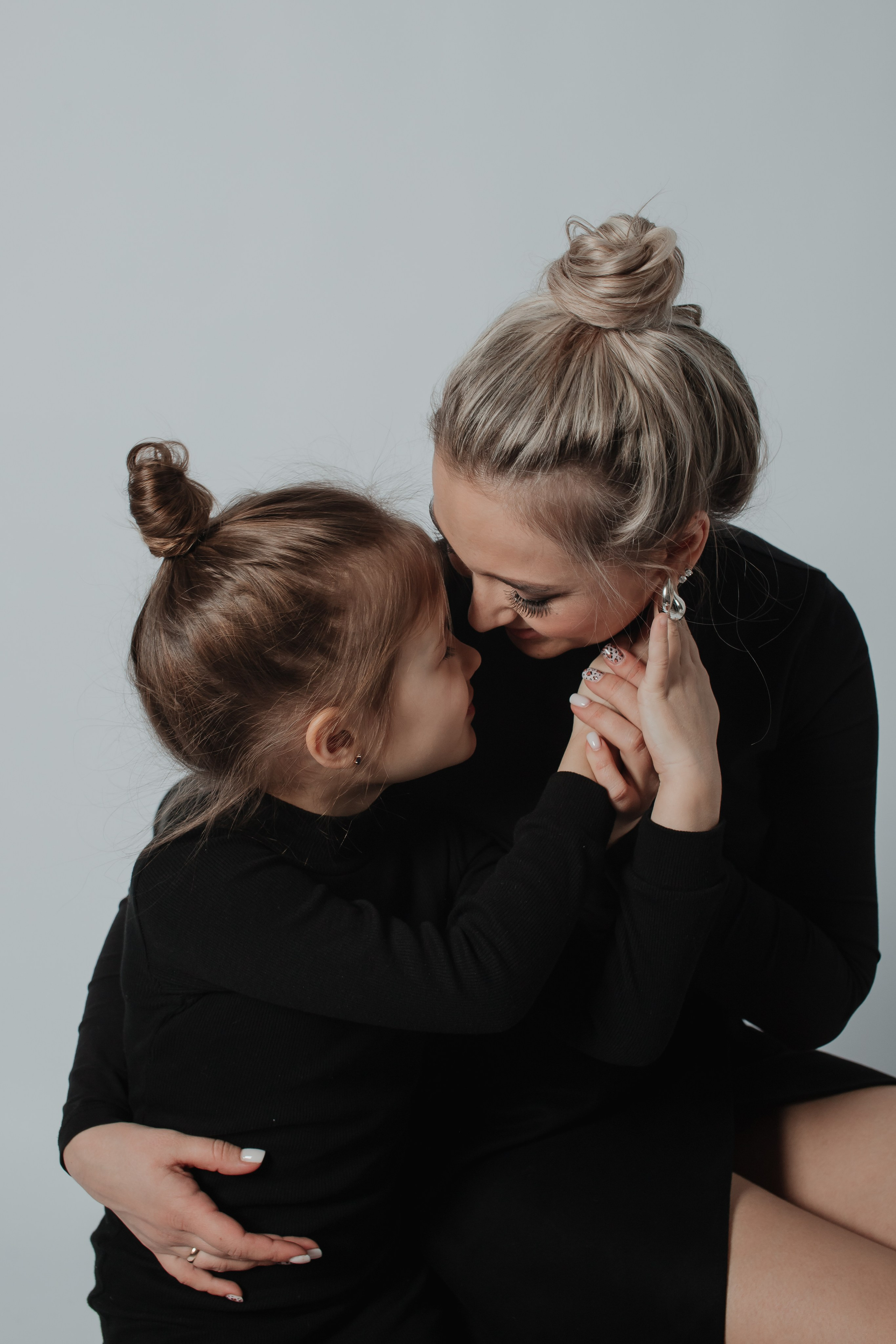 Александр, Ксения и Алина. Фотограф Arina Elatova