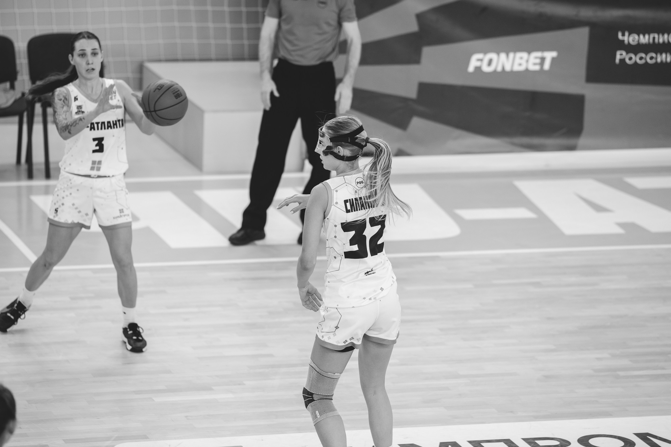 ЧГУ-Атланта — Динамо / 2 игра. Фотография