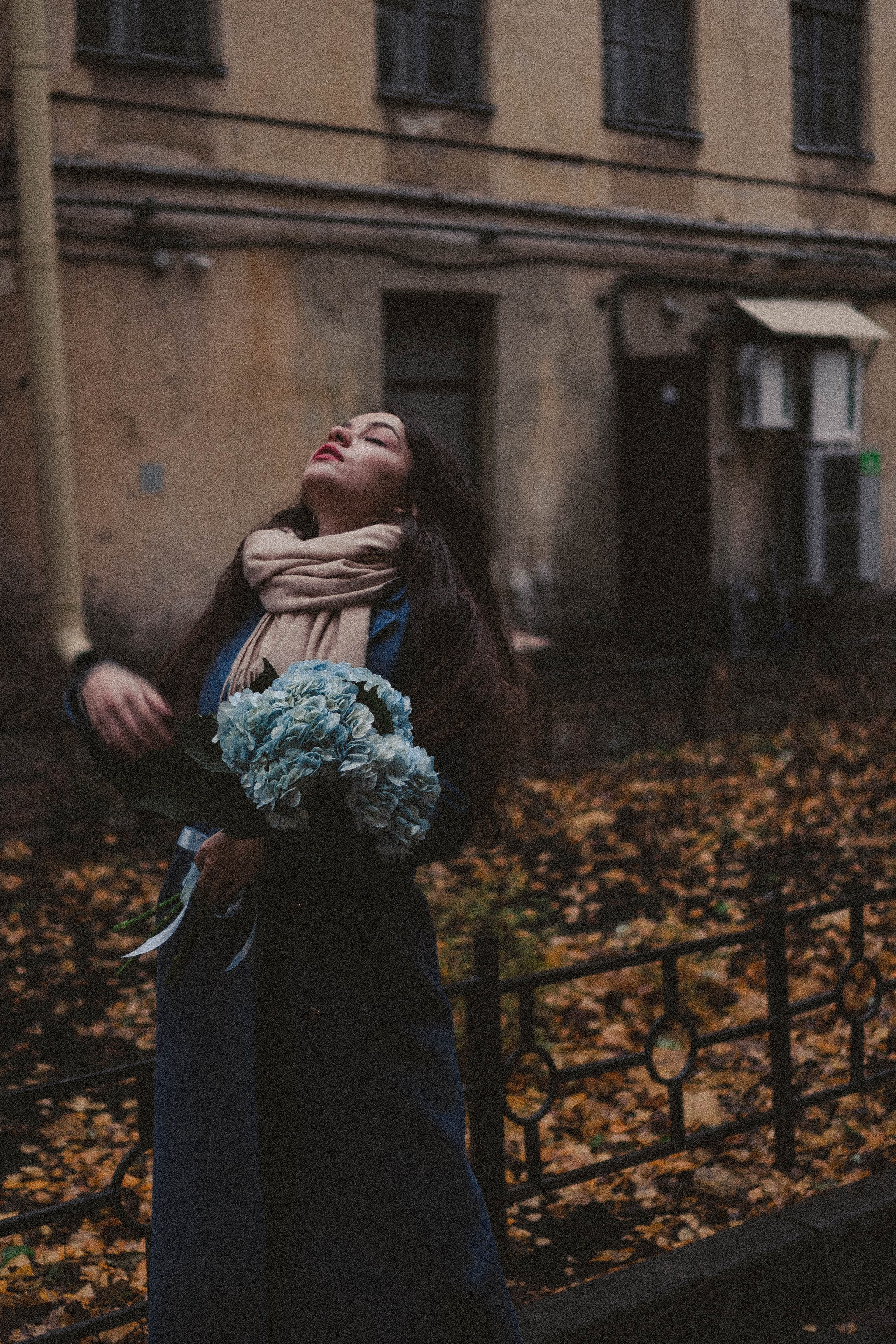 Прогулочная фотосессия по центру. Профессиональный фотограф, Санкт-Петербург — Виктория Богомолова