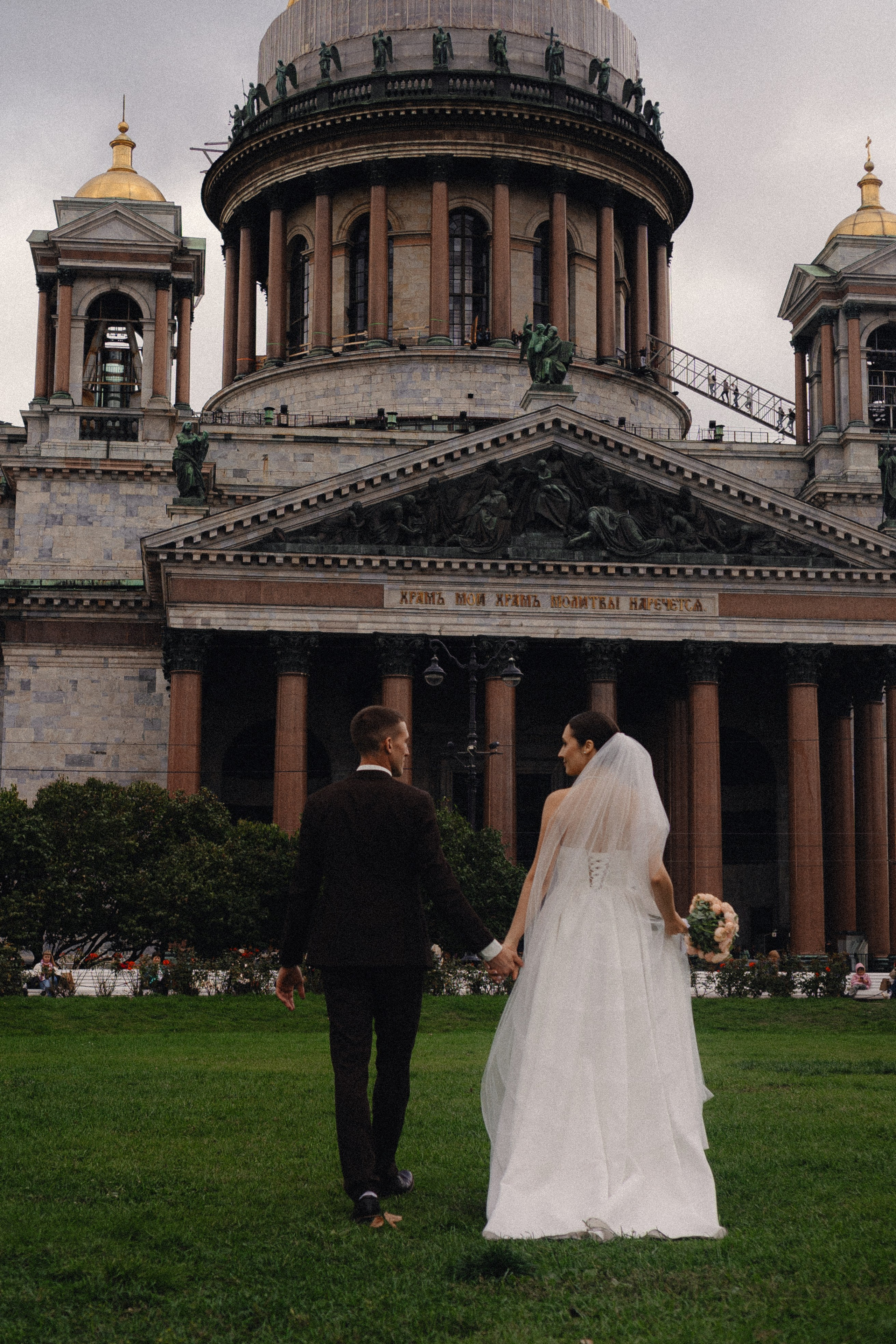 ЗАГС И ПРОГУЛКА 2 ЧАСА. Профессиональный фотограф, Санкт-Петербург — Виктория Богомолова