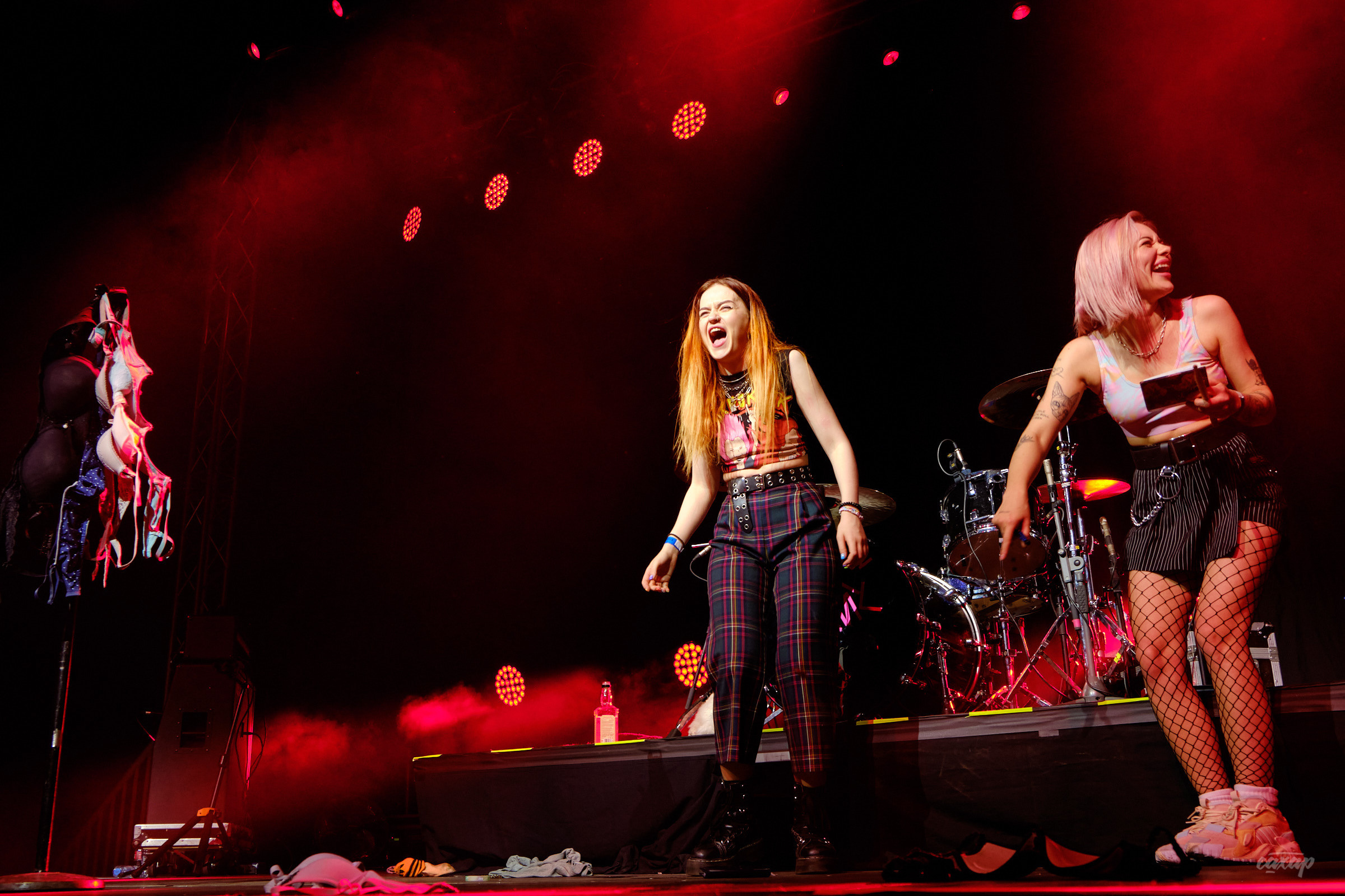 Кис-Кис. Профессиональный фотограф в Екатеринбурге Юра Сахар