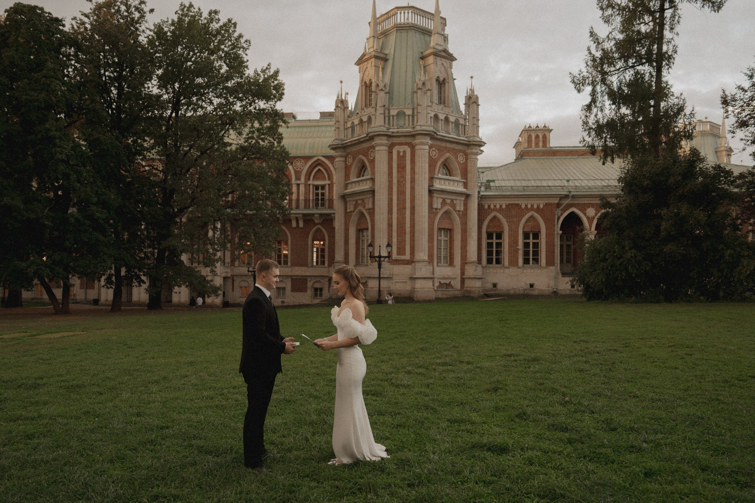К ♡ Е — Нежные слезы клятвы (Царицыно). Свадебный и портретный фотограф в Москве, Светлана Янковая