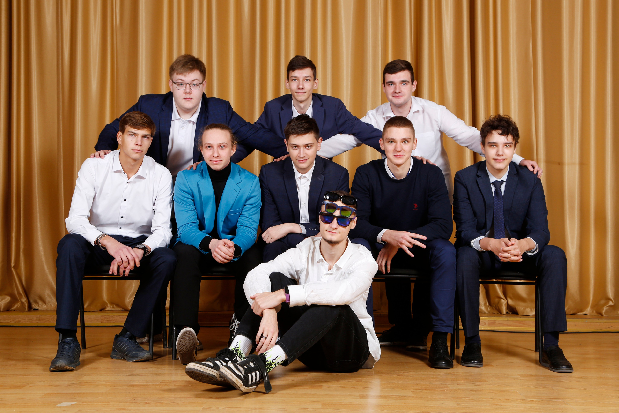 ВЫПУСКНИКИ. Фотограф Роман Торбеев