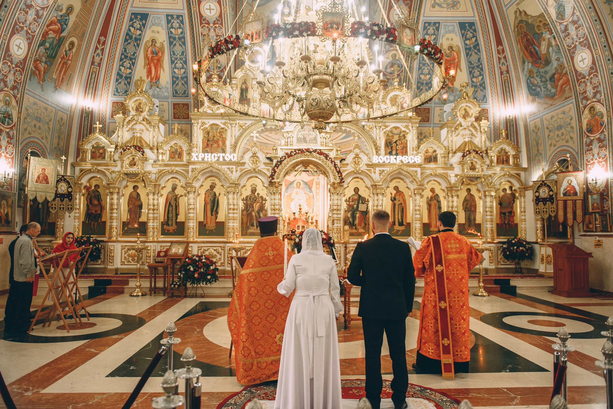 Венчание в соборе Владимира Равноапостольного. Свадебный и семейный фотограф София Невская