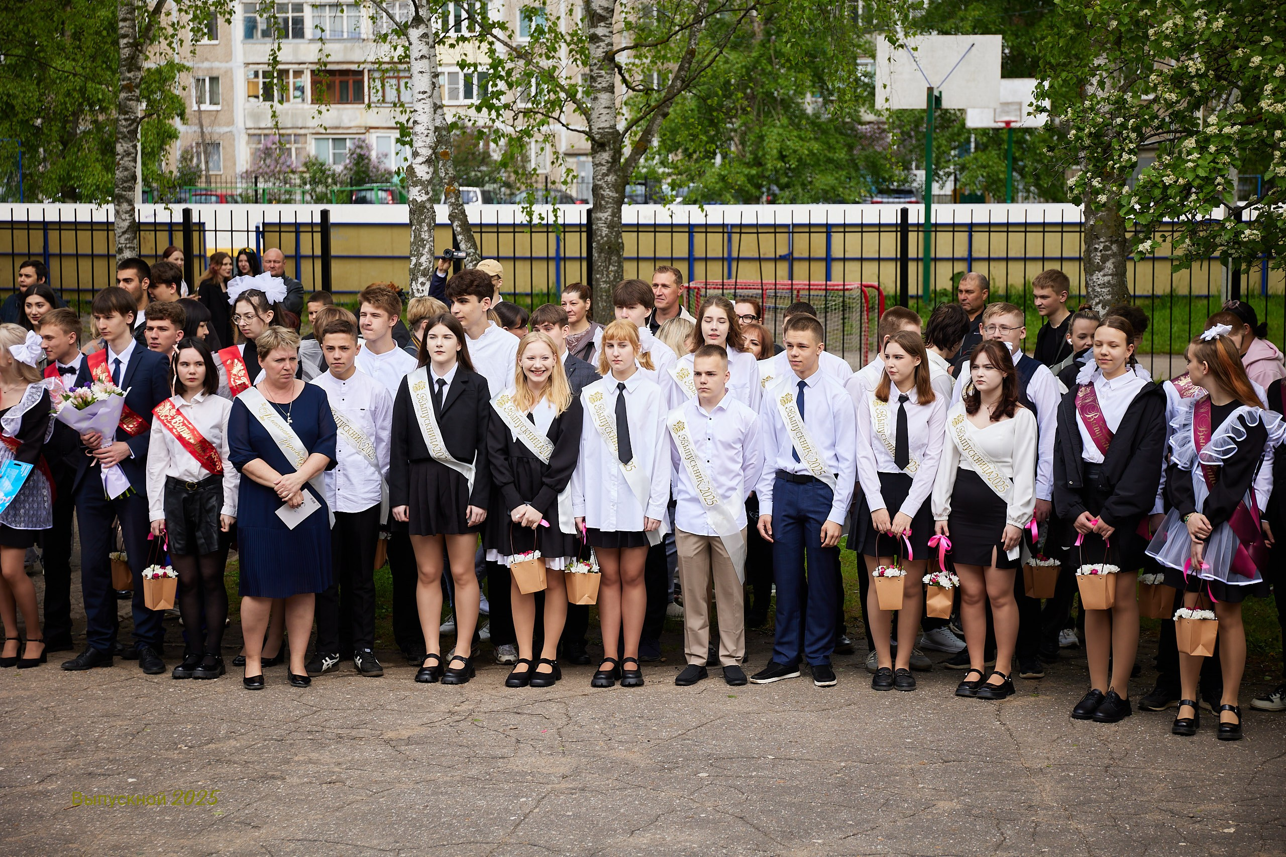 Выпускной «Прощай школа» 2025 год. Спортивный фотограф Некрасов Денис