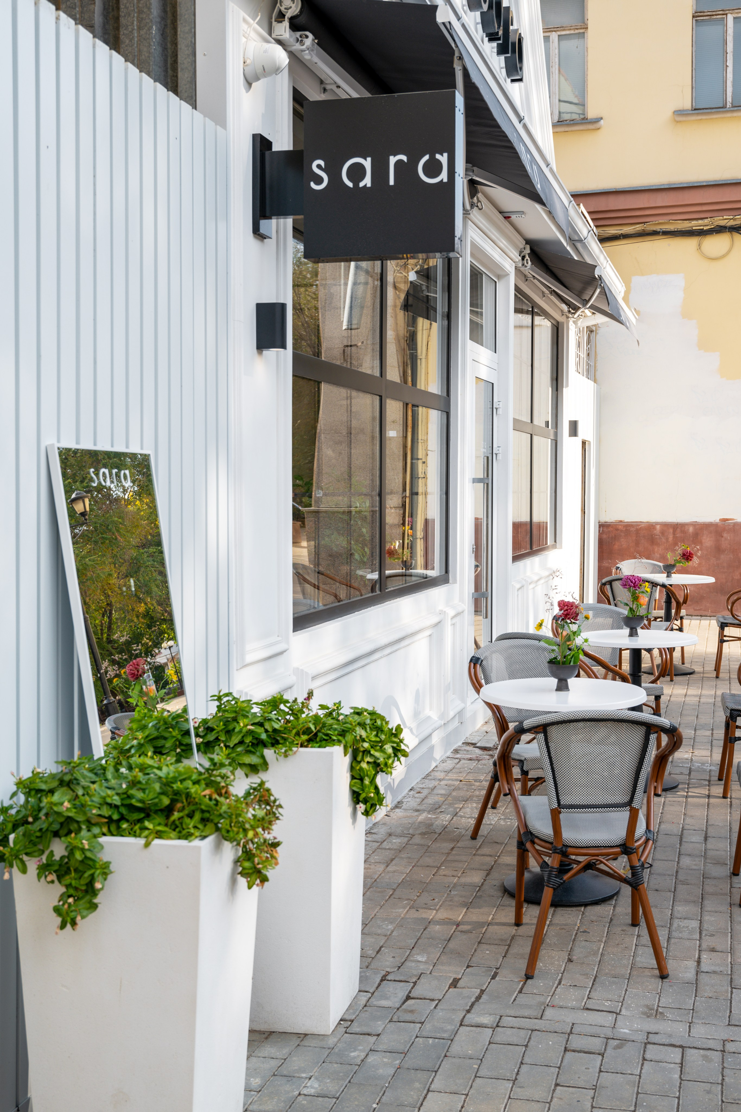 Кафе Sara Астрахань. Интерьерный, портретный и семейный фотограф в Москве Мария Иринархова