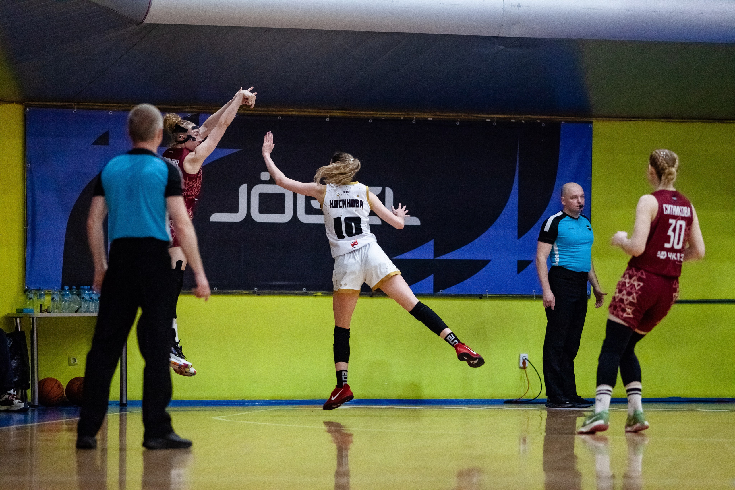 ЧГУ-Атланта — Славянка. Фотография