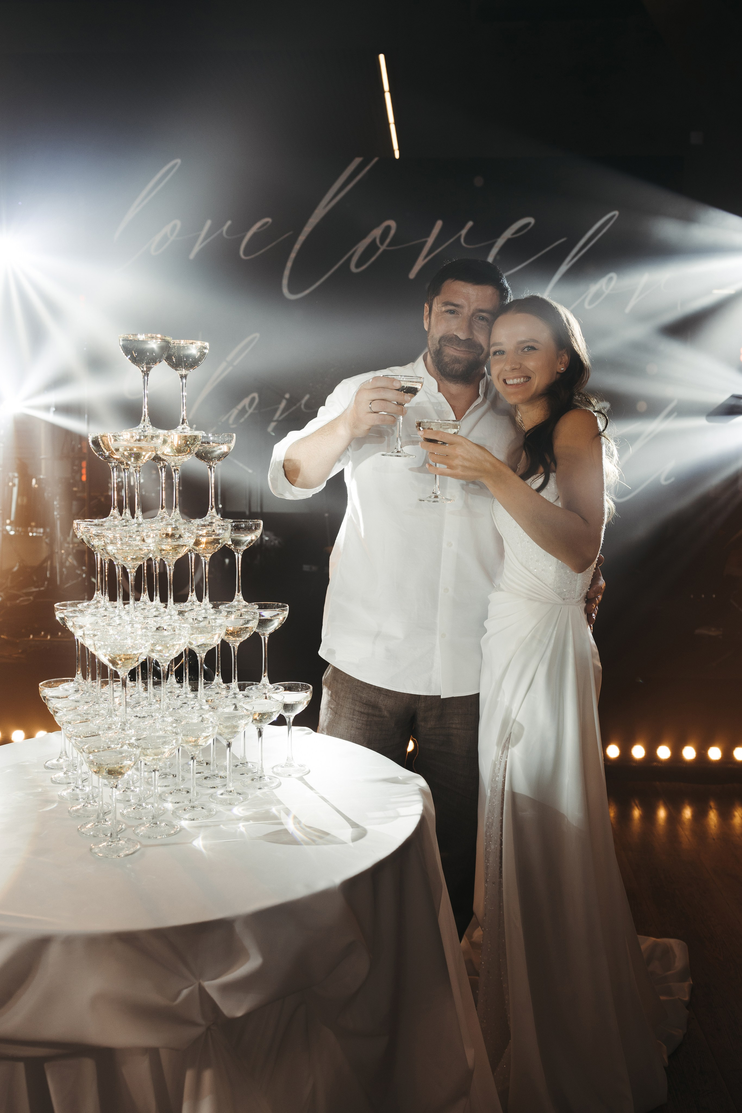 Свадебная съемка в Яхт-клубе SkyRiver, свадебная съемка в Яхт-клубе Скай Ривер. Свадебный фотограф Москва Анастасия Храмова