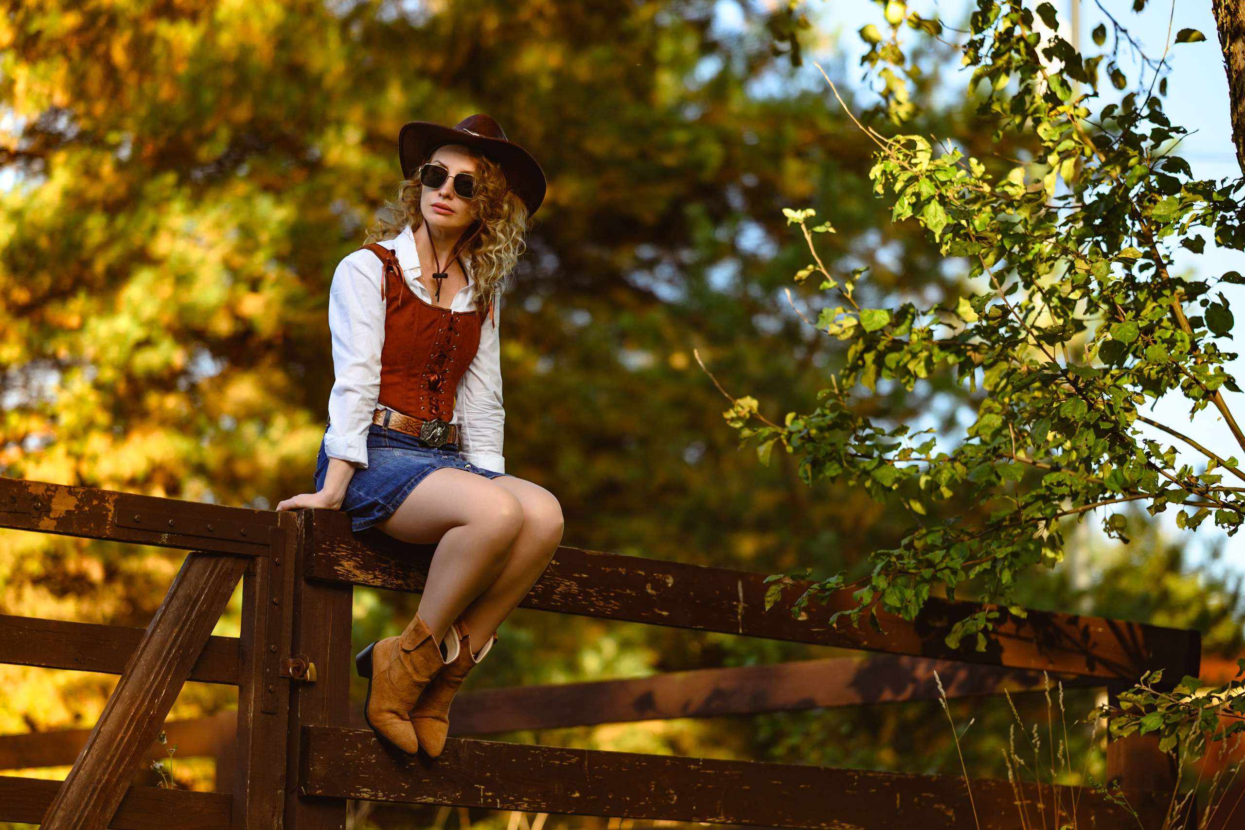 Ковбойша. Компания и фотошкола по созданию контента в Москве