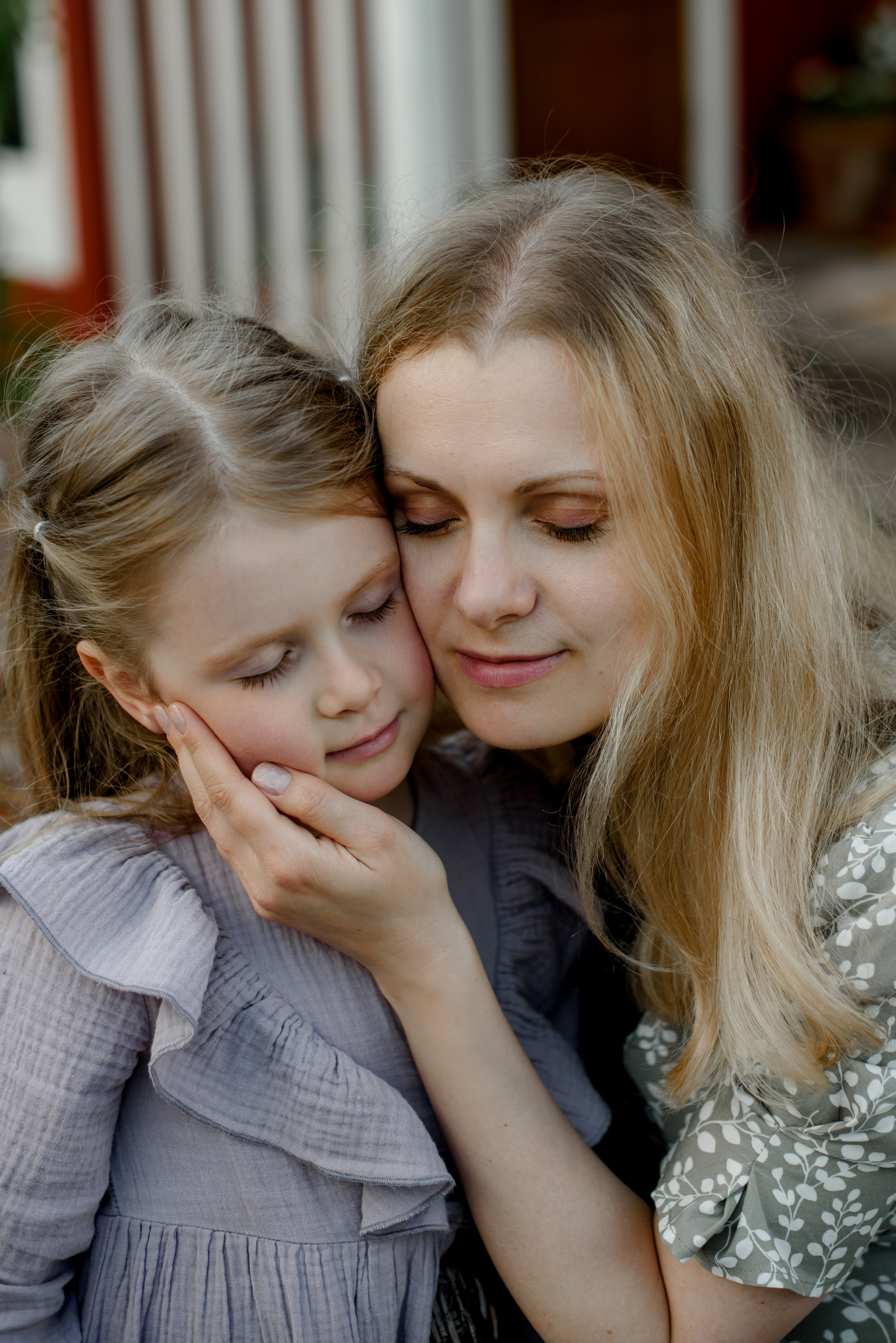 Ирина и Кира «Леона Дача». Свадебный и семейный фотограф в Санкт-Петербурге Елена Шурманова