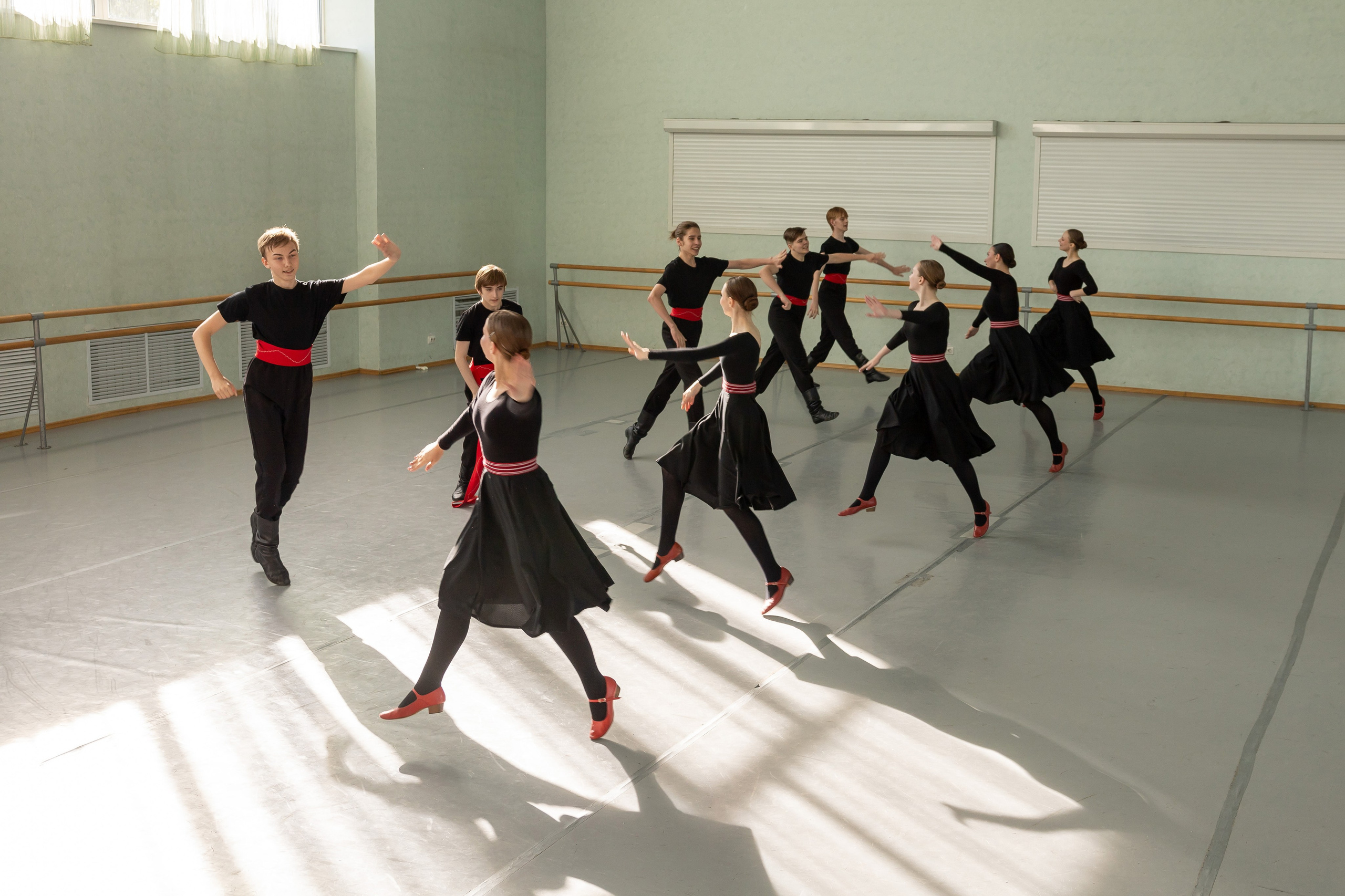 Открытый урок в студии народного танца «Славянский лик». Фотограф в Серпухове Наталья Руденко