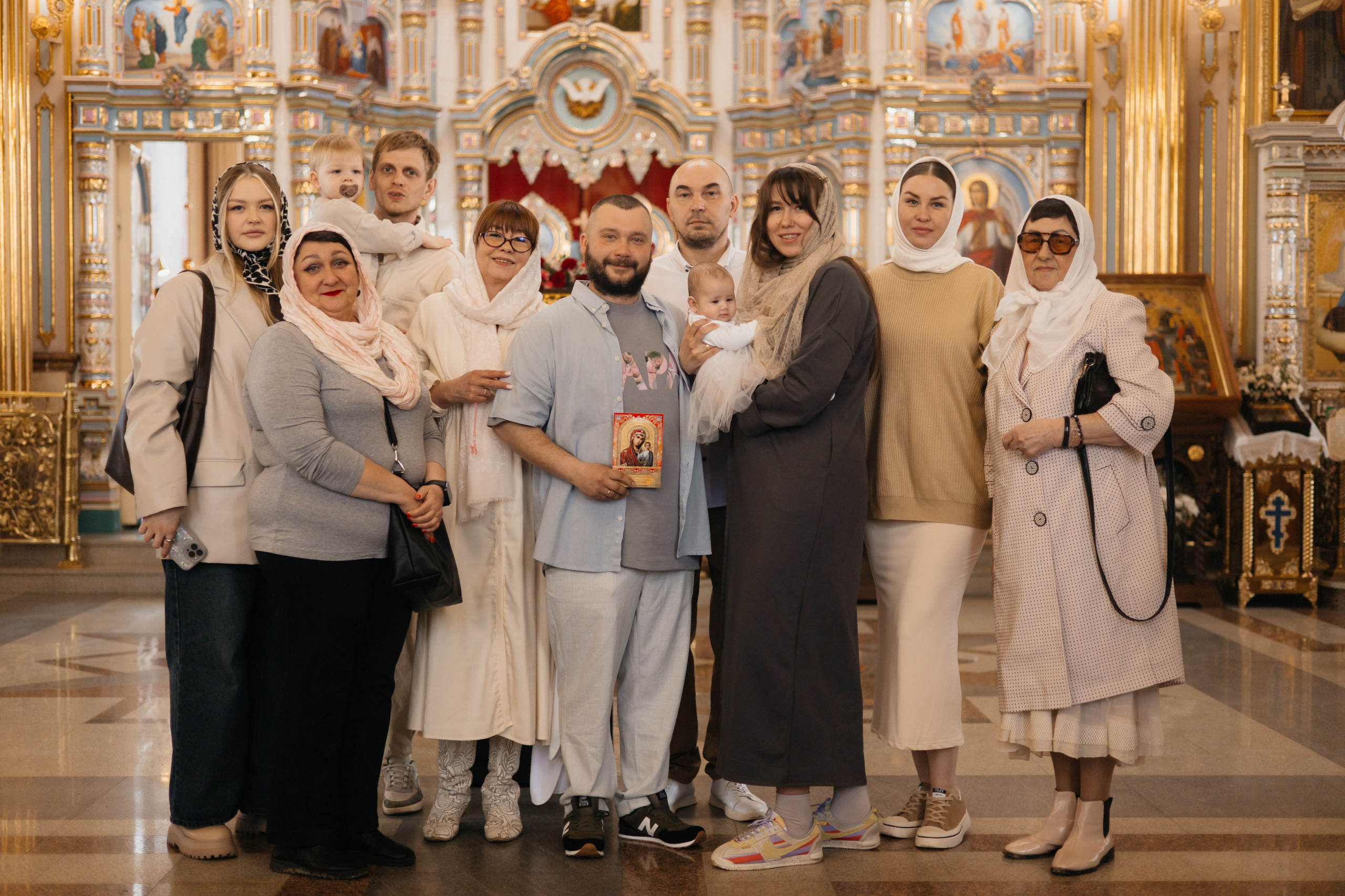 Фотограф крещение Пенза храм в Валяевке, Валяевка Пензенская область Пензенский район отец Виталий Таинство крещения Таинство венчания венчание