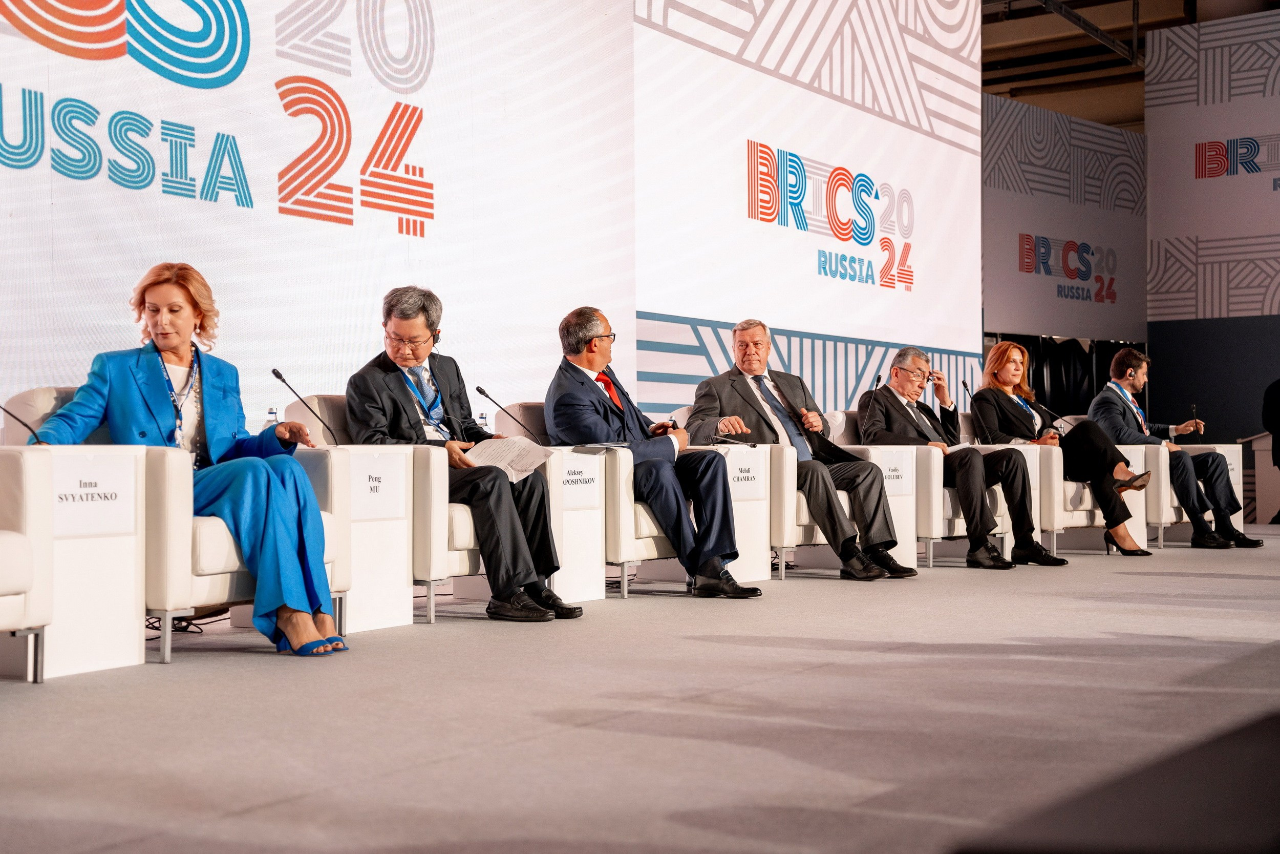 VI ММФ БРИКС 2024. Москва. Фотограф Сергей Лукьяненко