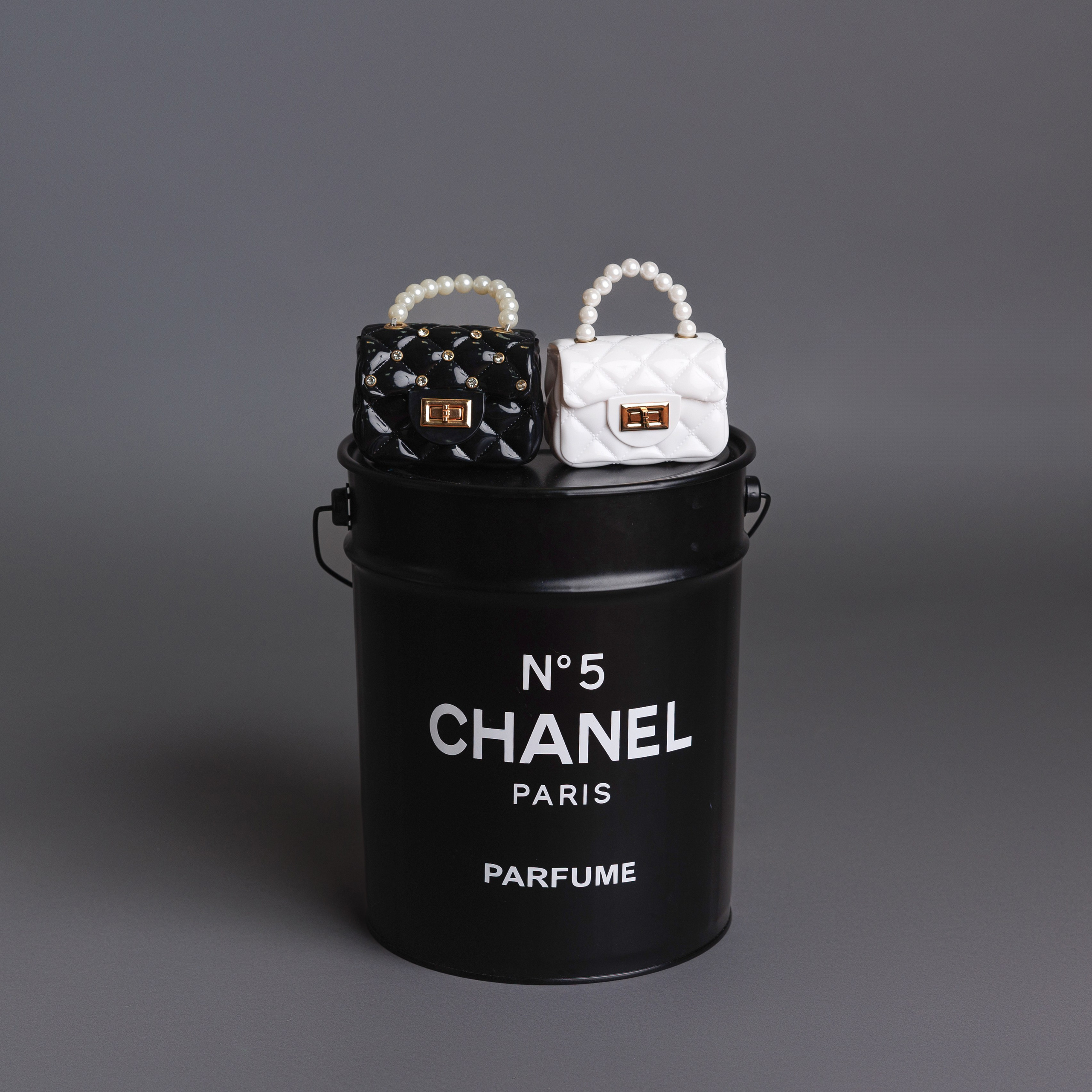 Реквизит студии