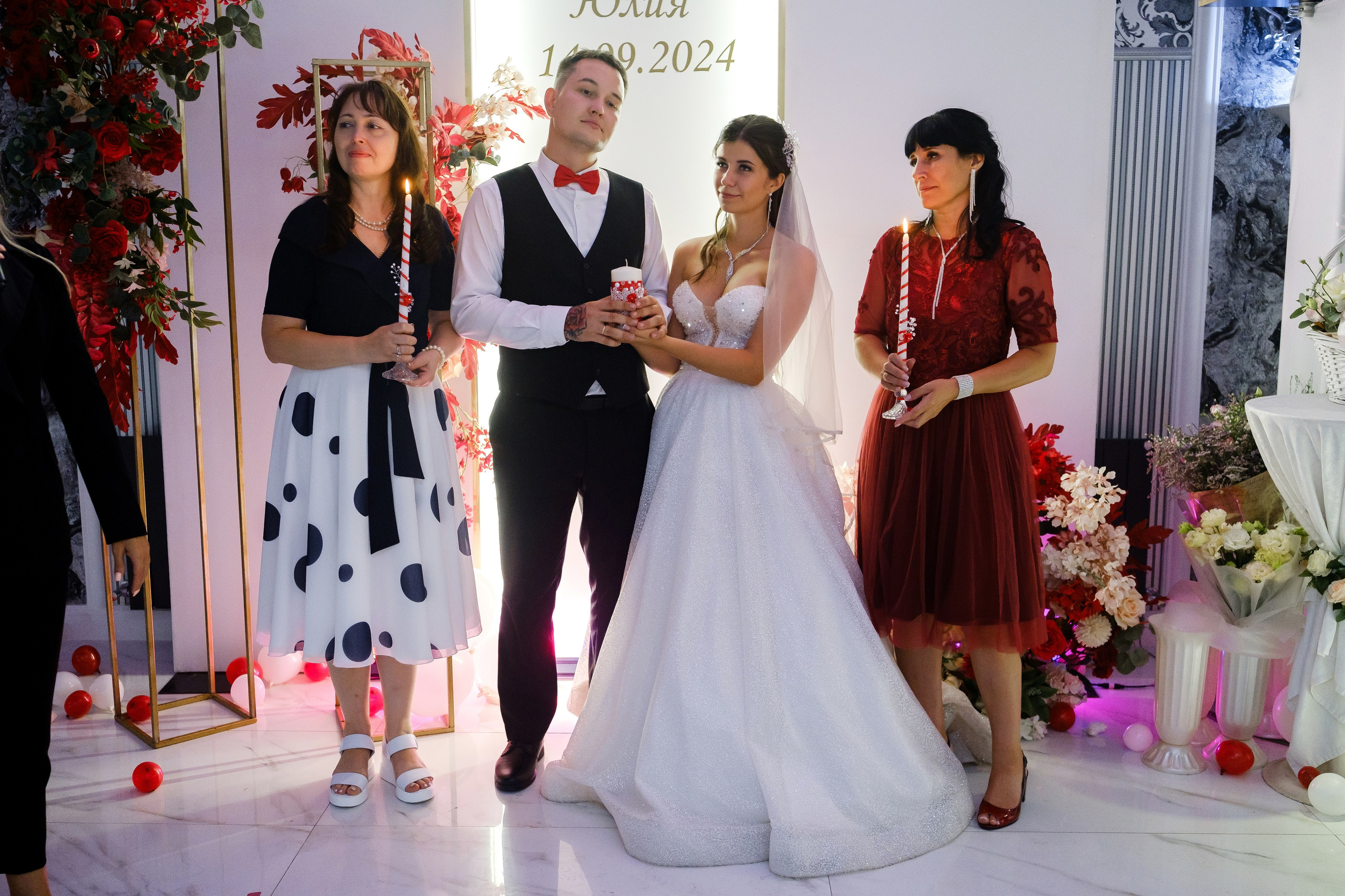 Михаил и Юлия. Свадебный фотограф | репортаж | праздники | крещение