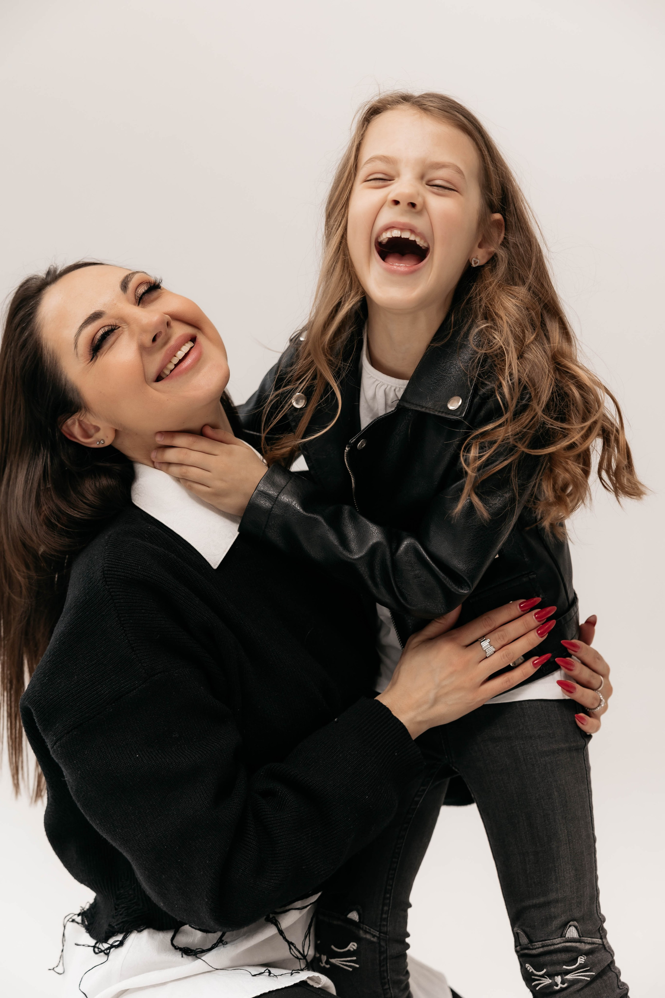 Алена, Луша и Дуня, 2024 г. Персональный фотограф Катерина Литвинова