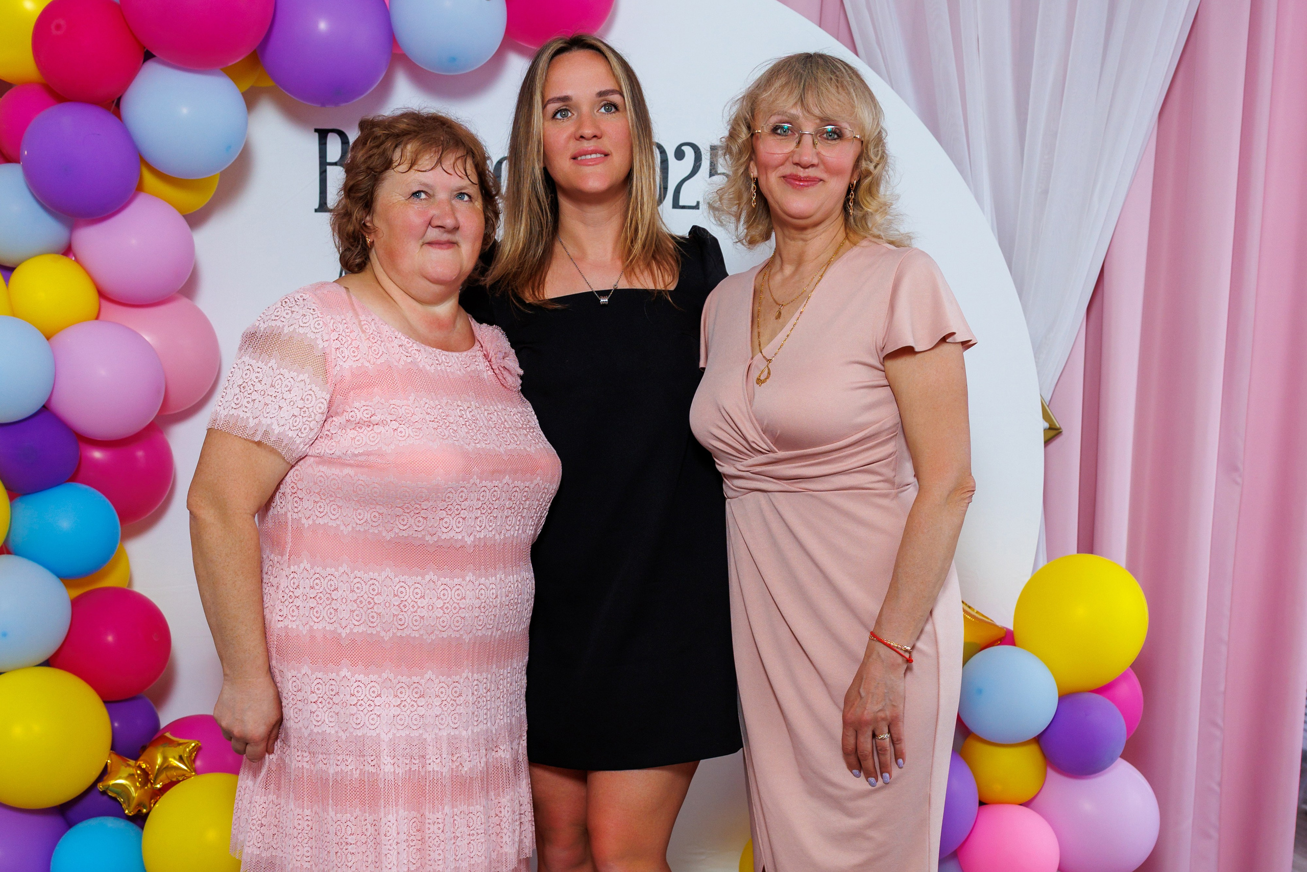 Выпускной 2025 дет сад 104. Коммерческий фотограф Андрей Тремасов