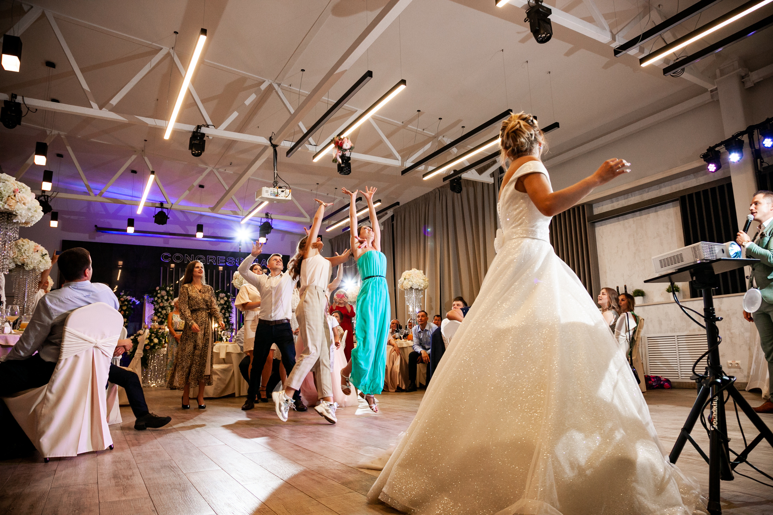 Свадебный фотограф Нижний Новгород. Свадебный и контент фотограф в Нижнем Новгороде Владимир Пресняков