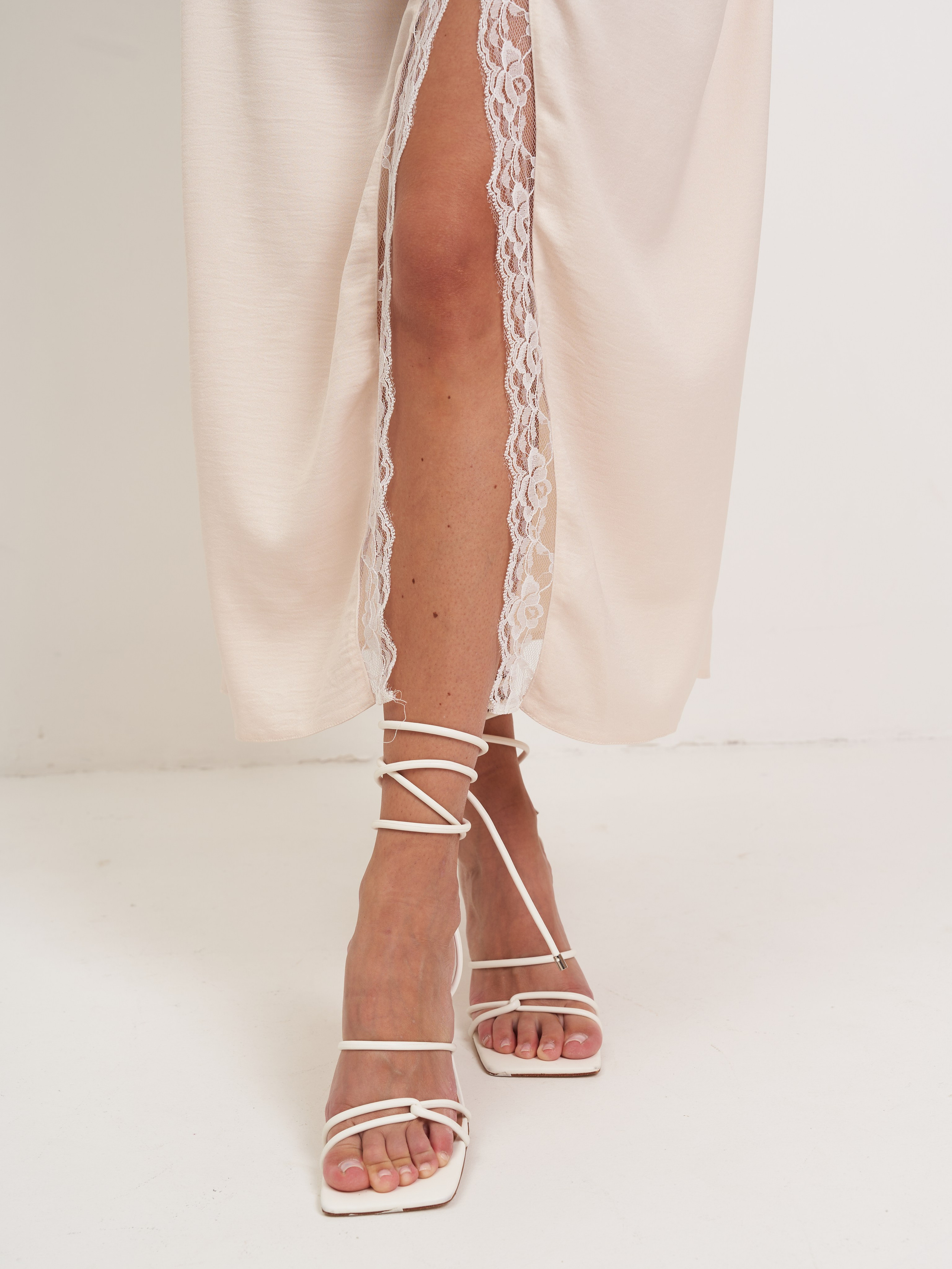 Каталог для WB. Коммерческий фотограф в Москве Хабибуллина Эльза