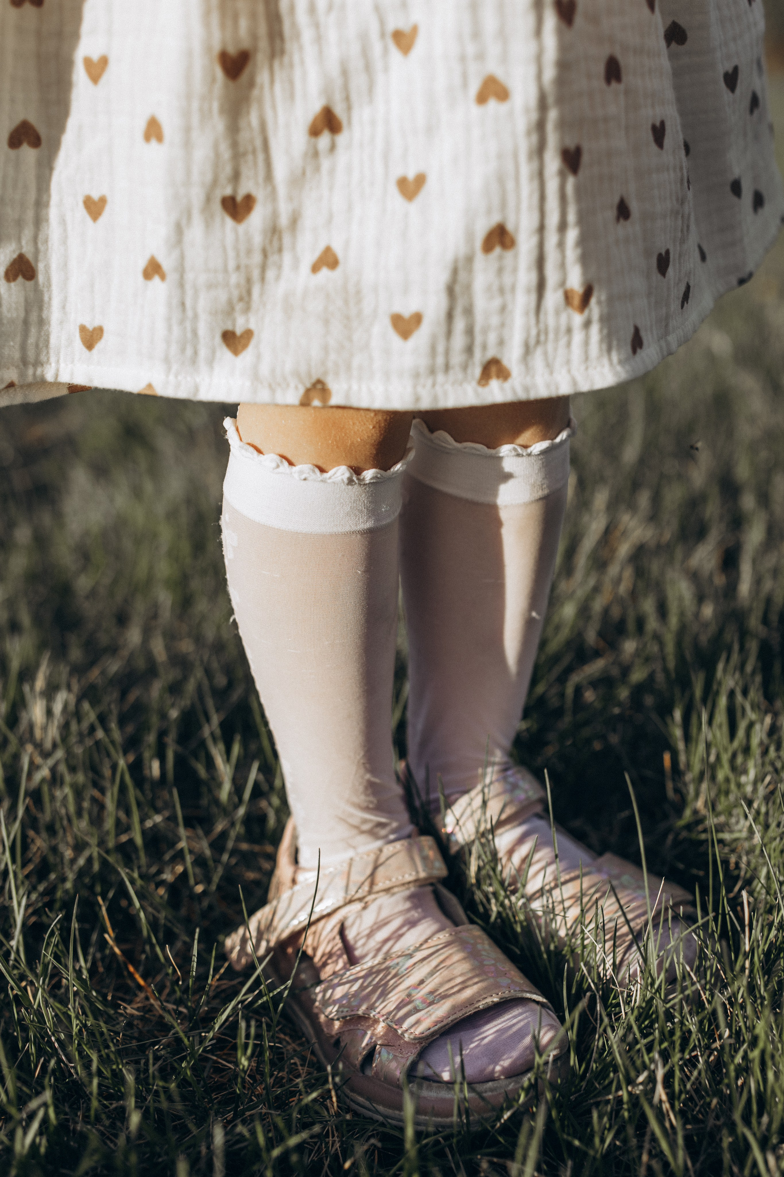 Саша, Миша, Вера и Вика летняя прогулочная съёмка. Семейный фотограф lifestyle в Новосибирске Елена Шпилевая