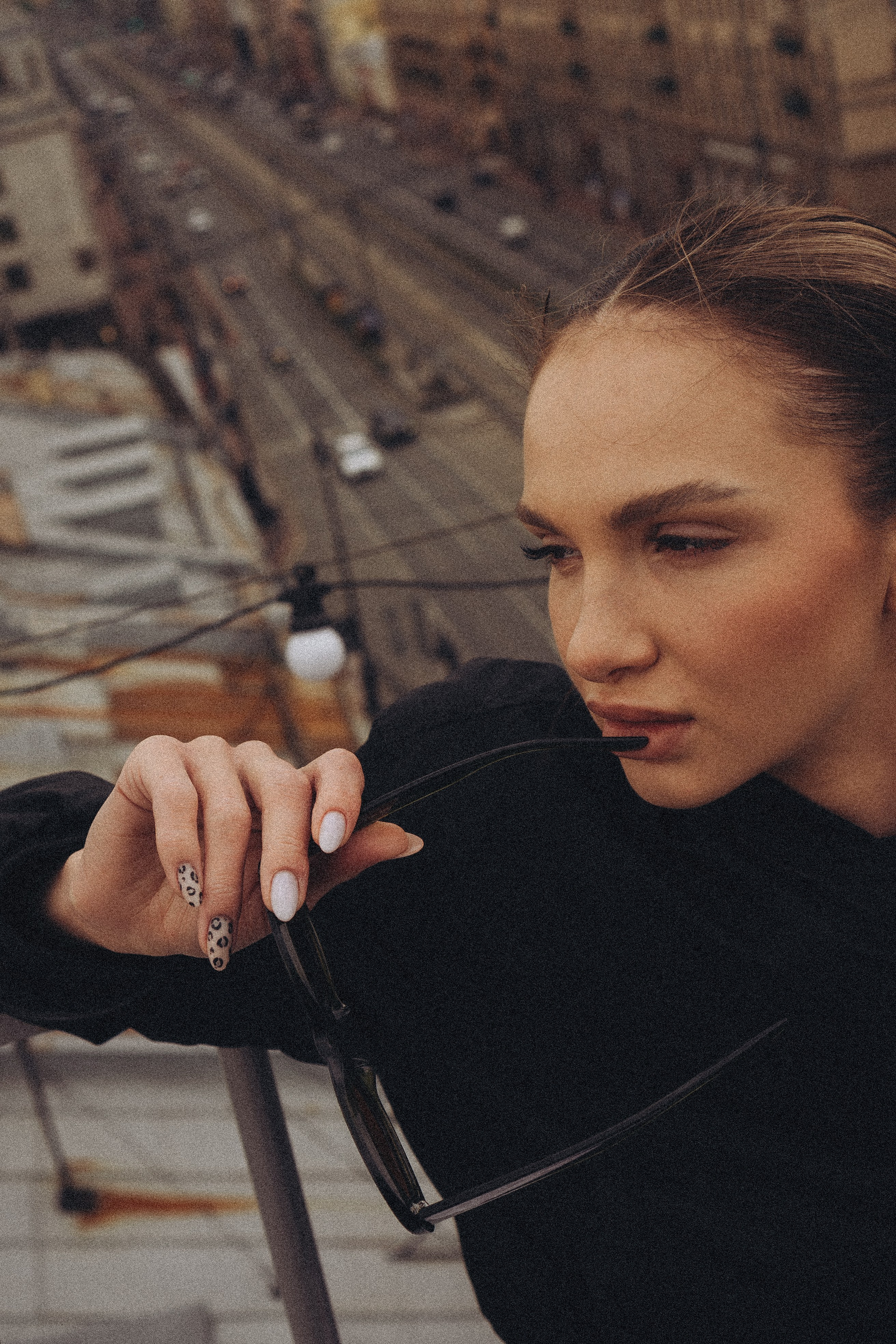 МЫ ГУЛЯЛИ ПРО КРЫШАМ ПИТЕРА. Профессиональный фотограф, Санкт-Петербург — Виктория Богомолова