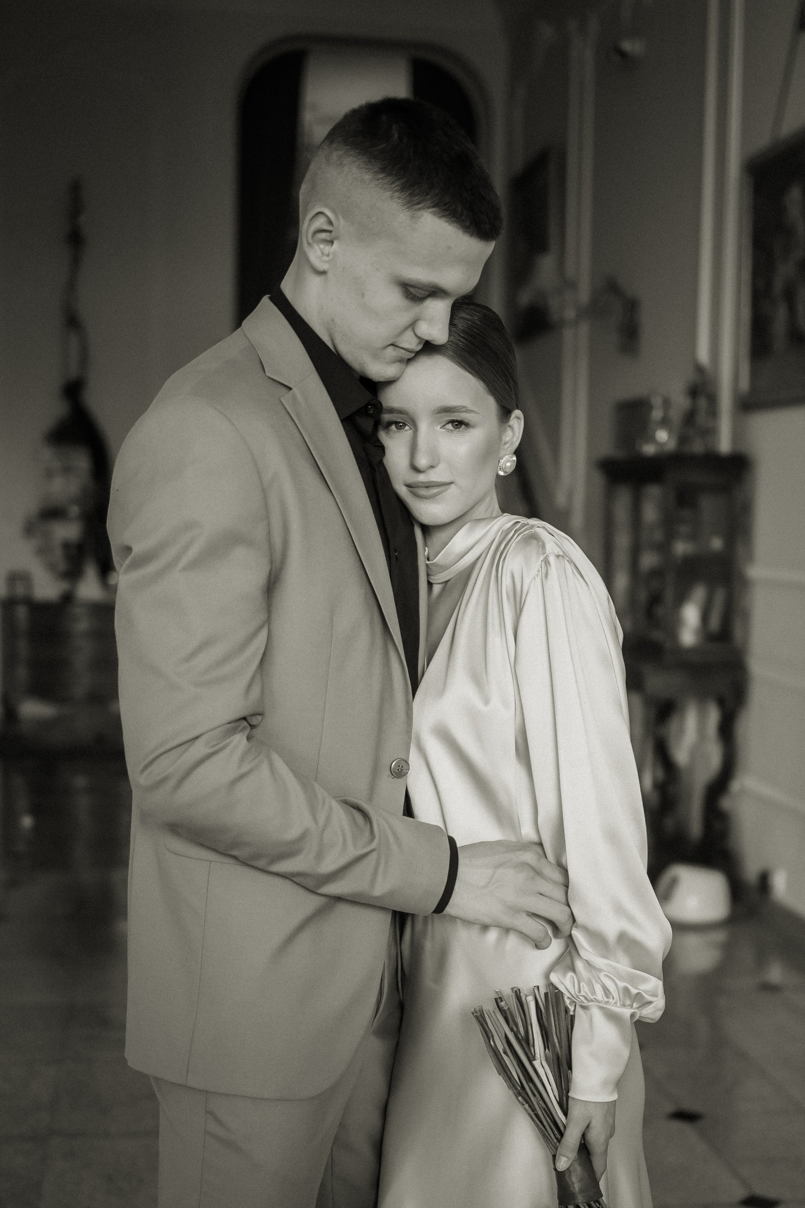 Свадебная прогулка Адель и Артём. Свадебная фотография. Арина Рубах