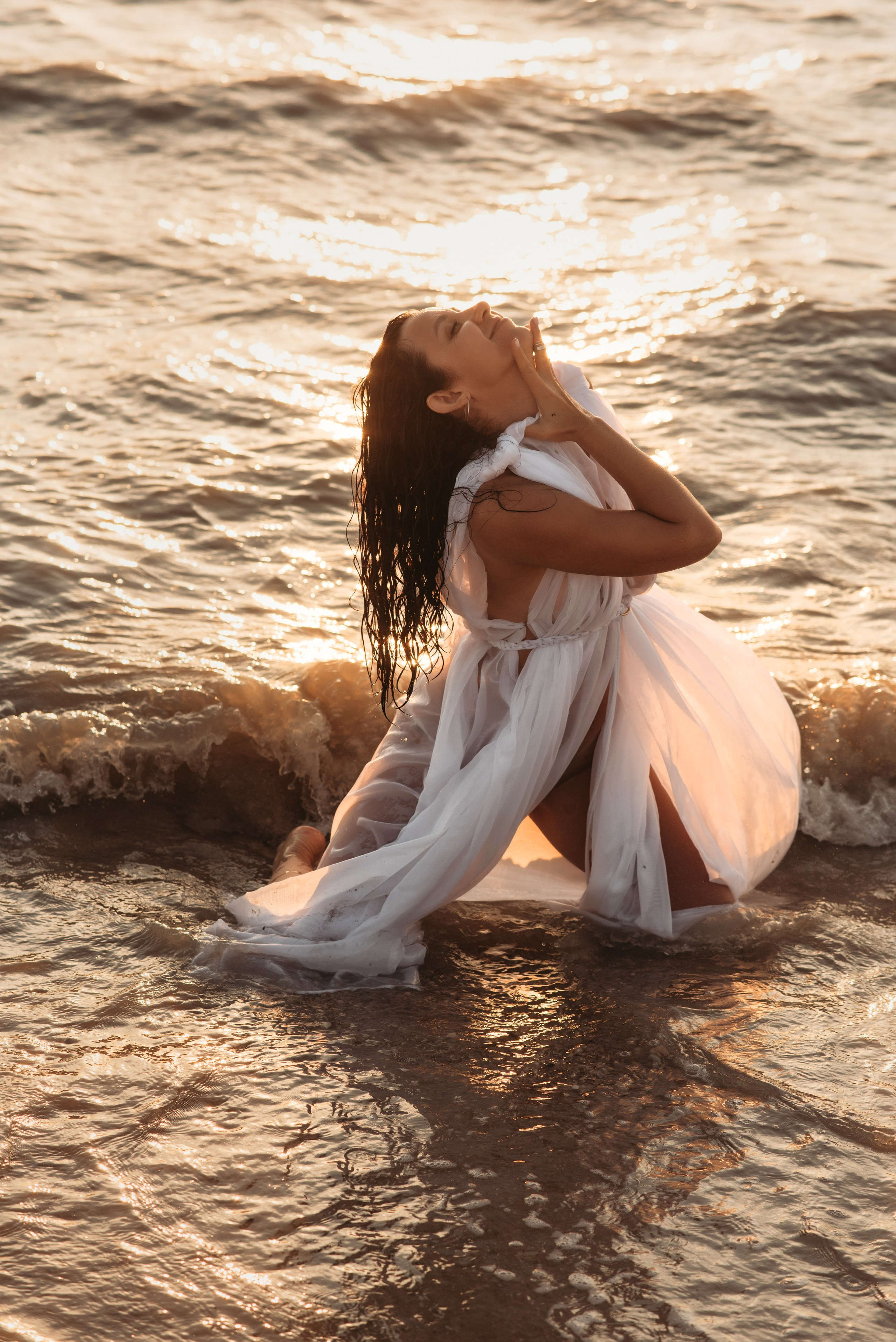 Елена на закате. Детский и семейный фотограф выпускной альбом Приморско-Ахтарск