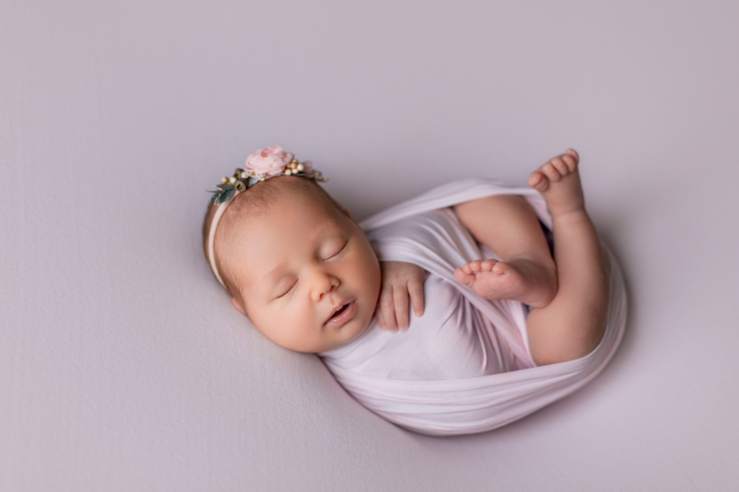 НОВОРОЖДЕННЫЕ. Фотограф новорожденных — ньюборн фотосессия Москва Анна Миронченко