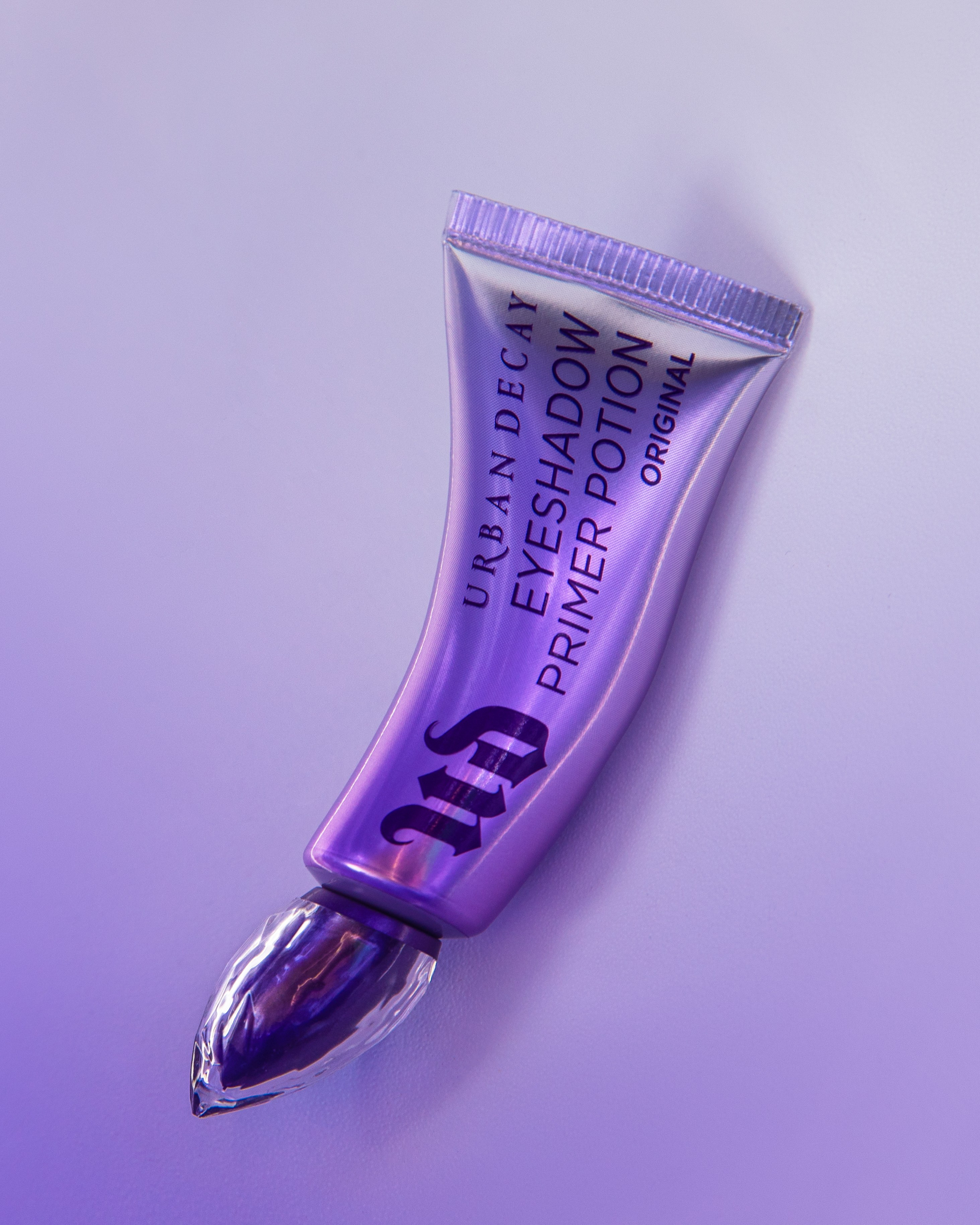 Предметные кадры для брендов, товары, косметика, уходовые продукты, декоративка, волосы. Рекламный фотограф Ксения Вершинина | Москва