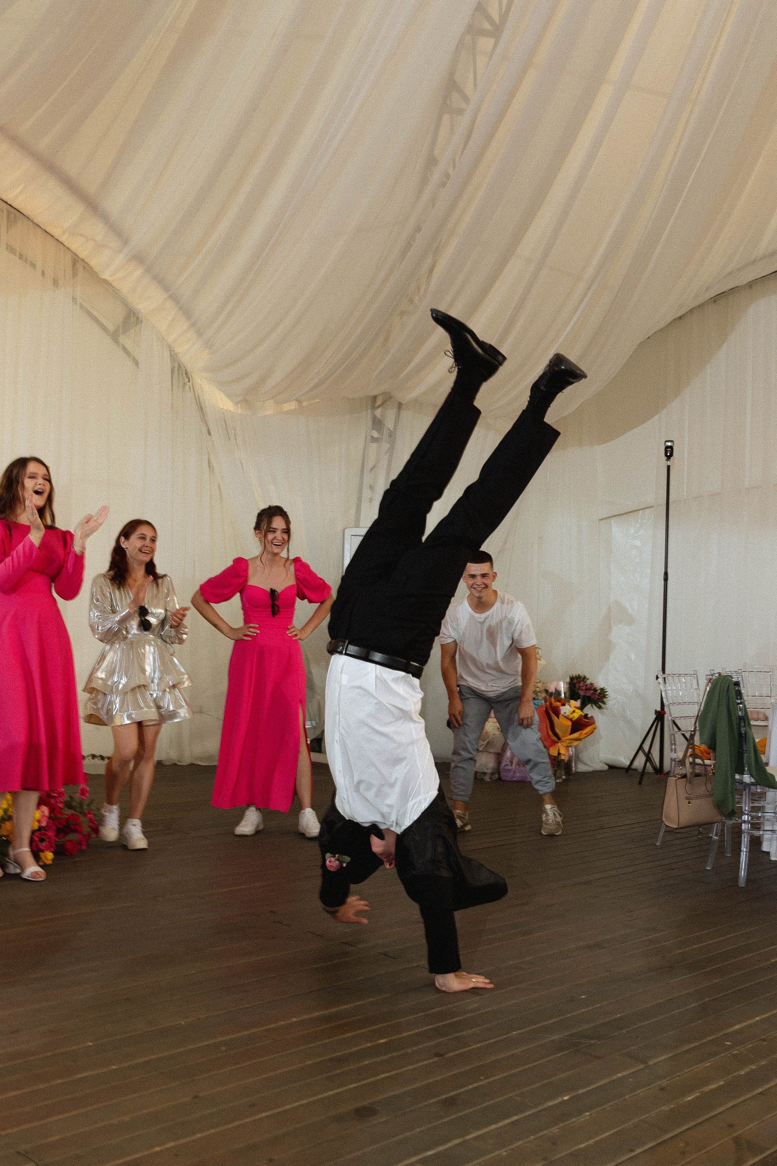 Это любовь. Э Т О М Ы