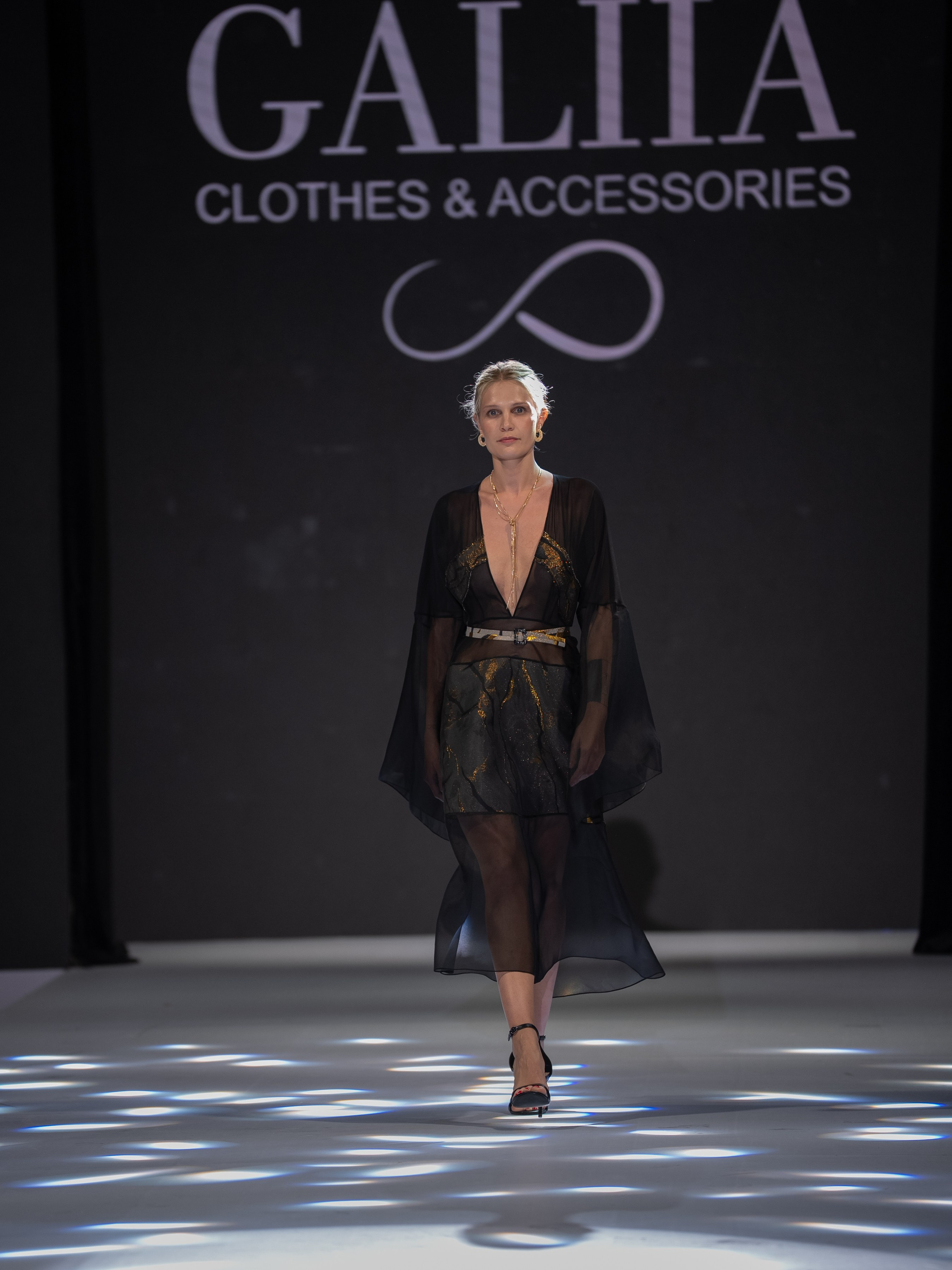 EURASIAN FASHION WEEK Galia. Сайт Алматинского НЮ АРТ, будуар и фэшн фотографа Дениса Карпенко