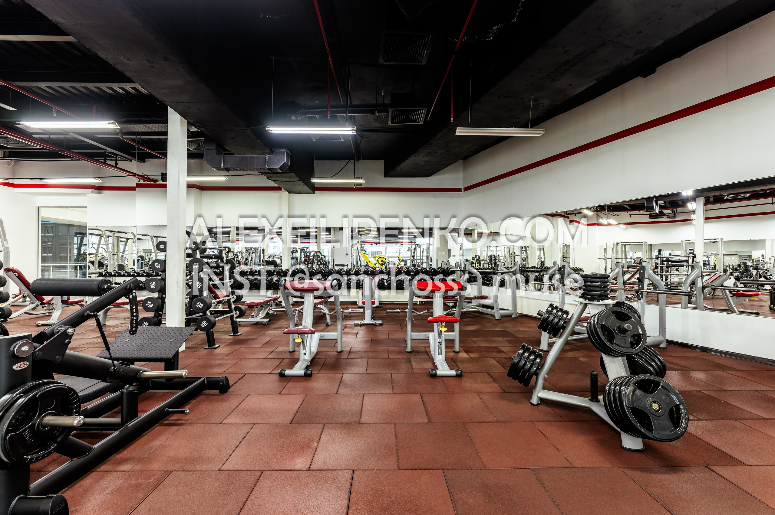 WORKOUT Достык 18. Фотограф интерьера недвижимости и архитектуры в Астане