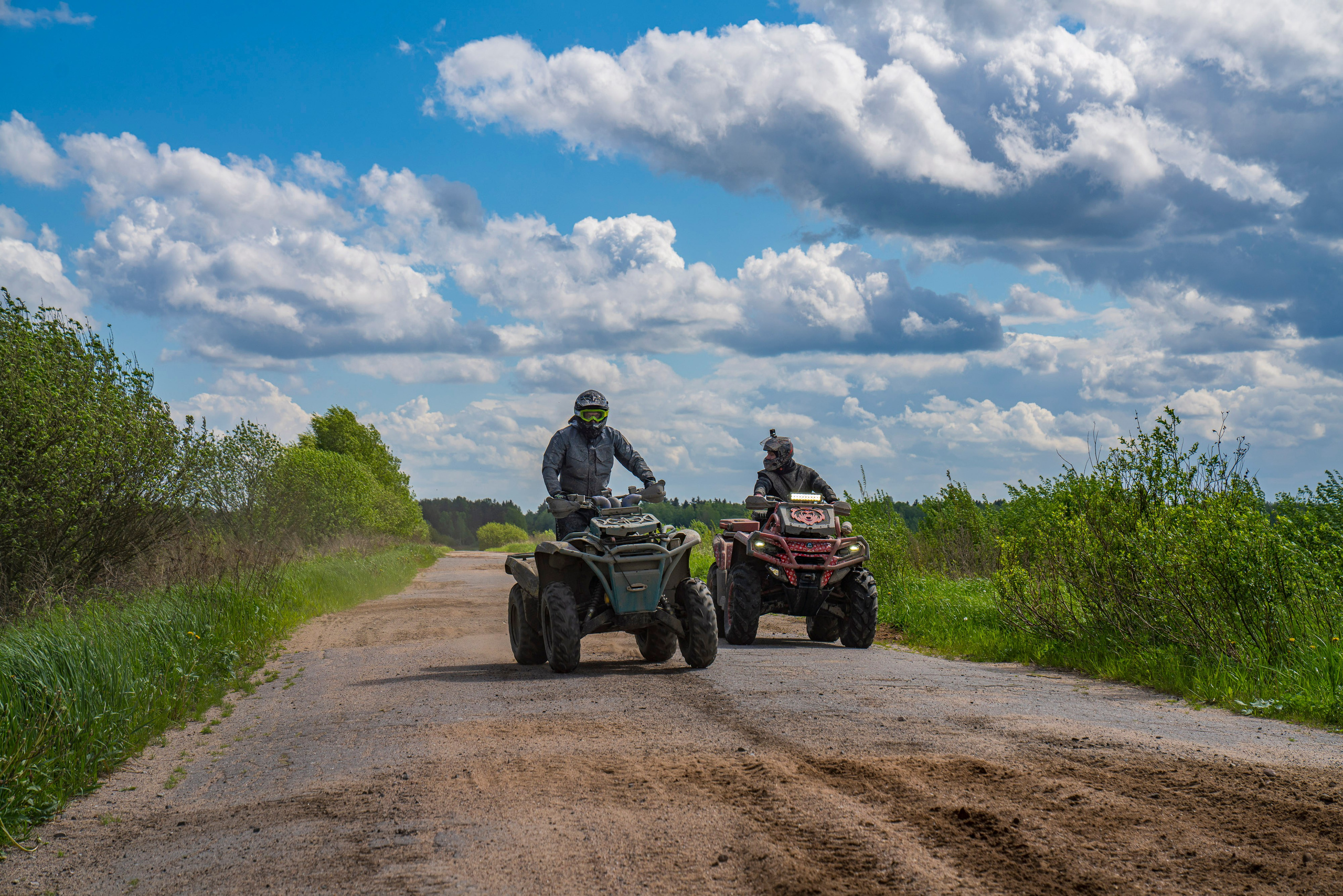 RazVolution. Графический дизайнер Илья Левченко