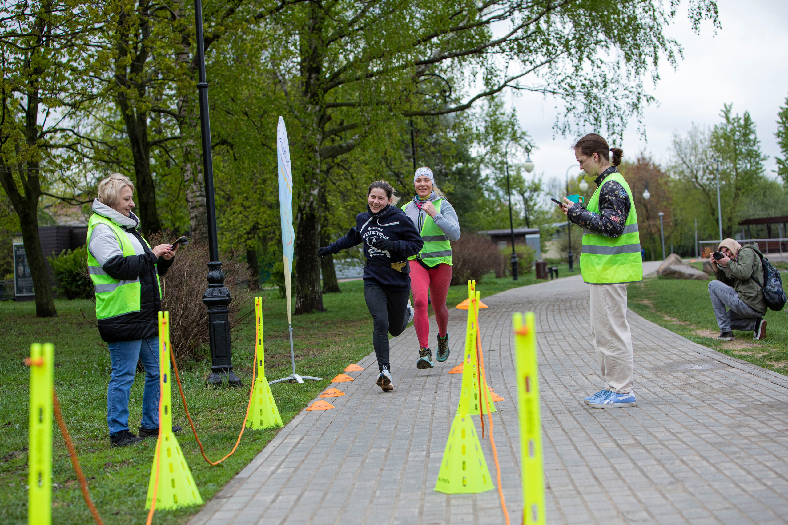 Парковый забег Ангарские пруды 29 апреля 2023 г. Фотограф Сергей Ловкий