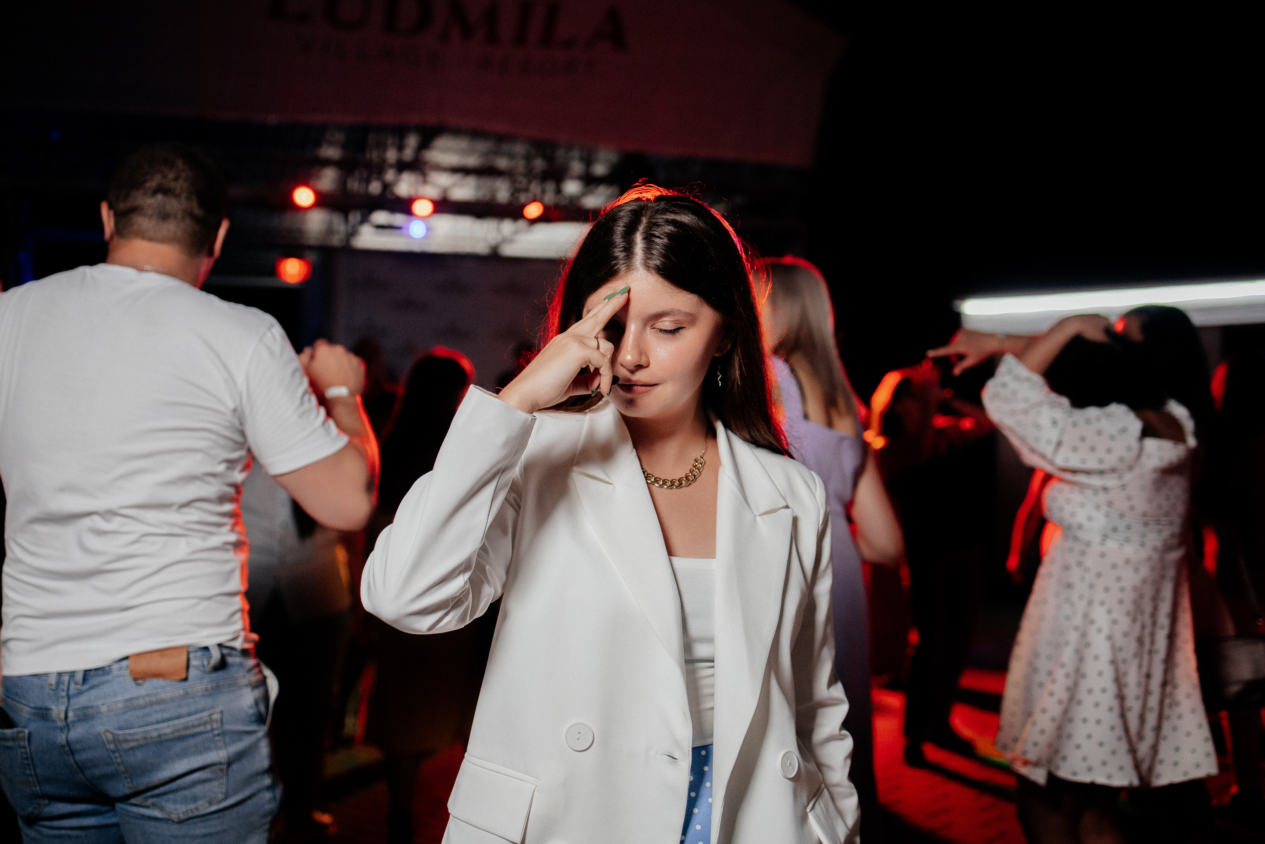 LUDMILA. Свадебный и семейный фотограф в городе Россошь и Воронежской области