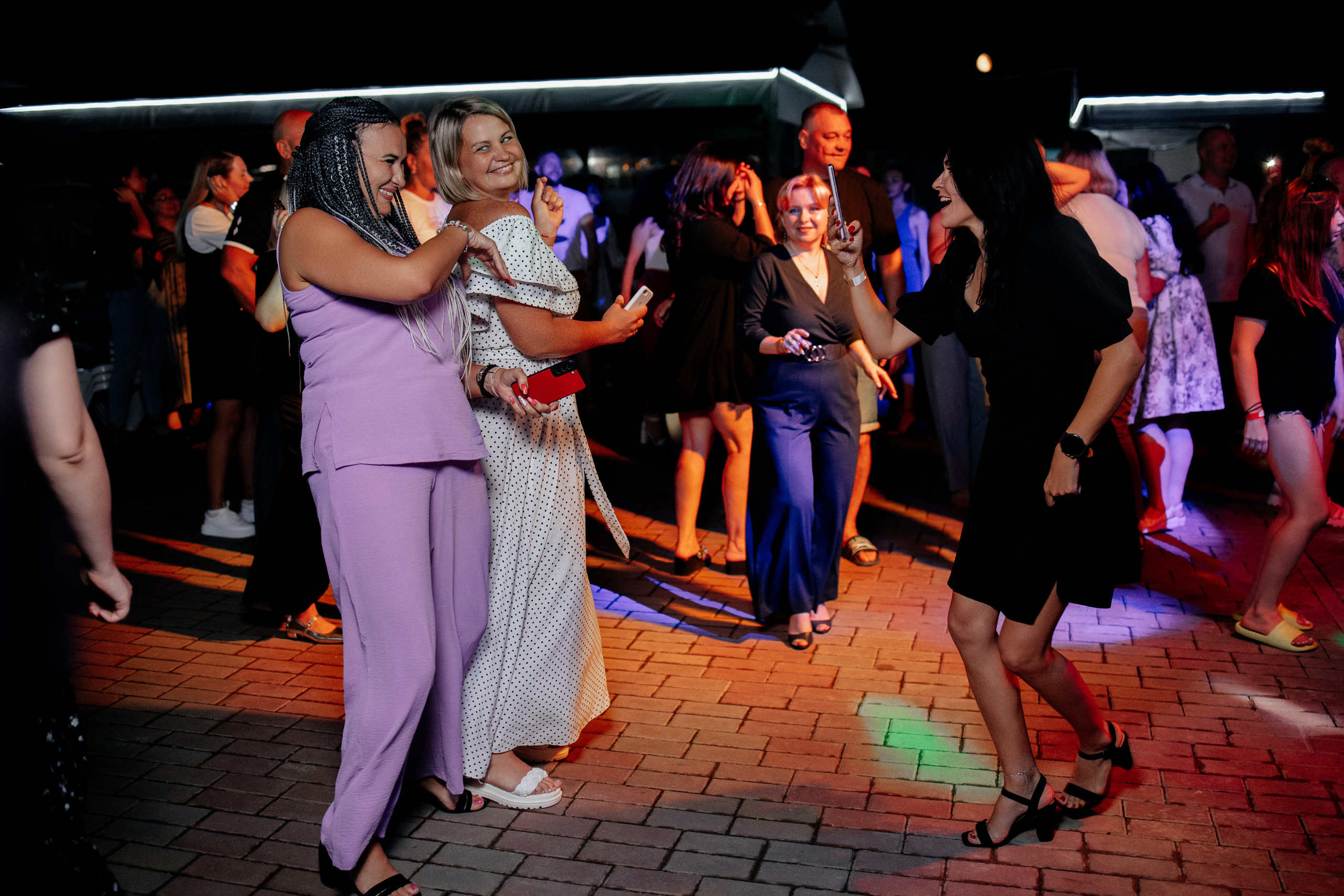 LUDMILA. Свадебный и семейный фотограф в городе Россошь и Воронежской области