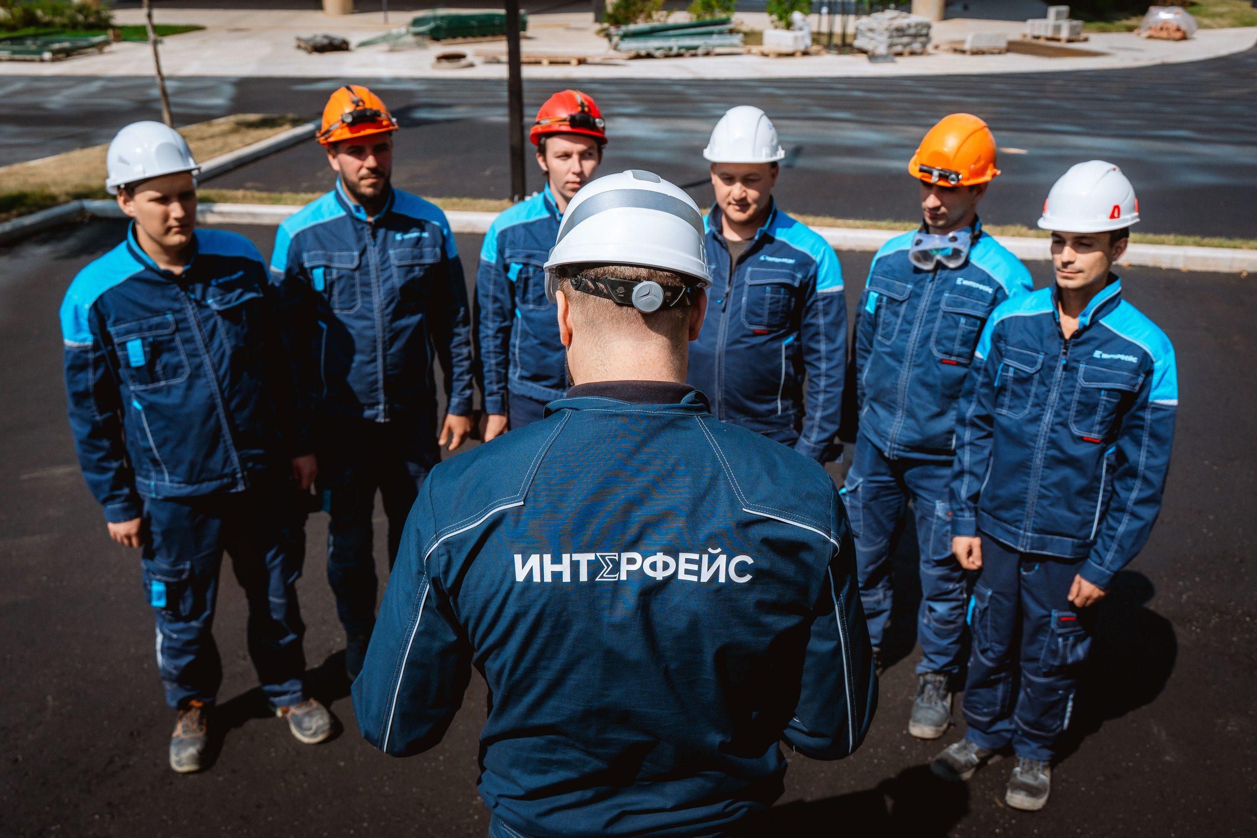Интерфейс. Репортажный фотограф в Москве Федор Вдовин