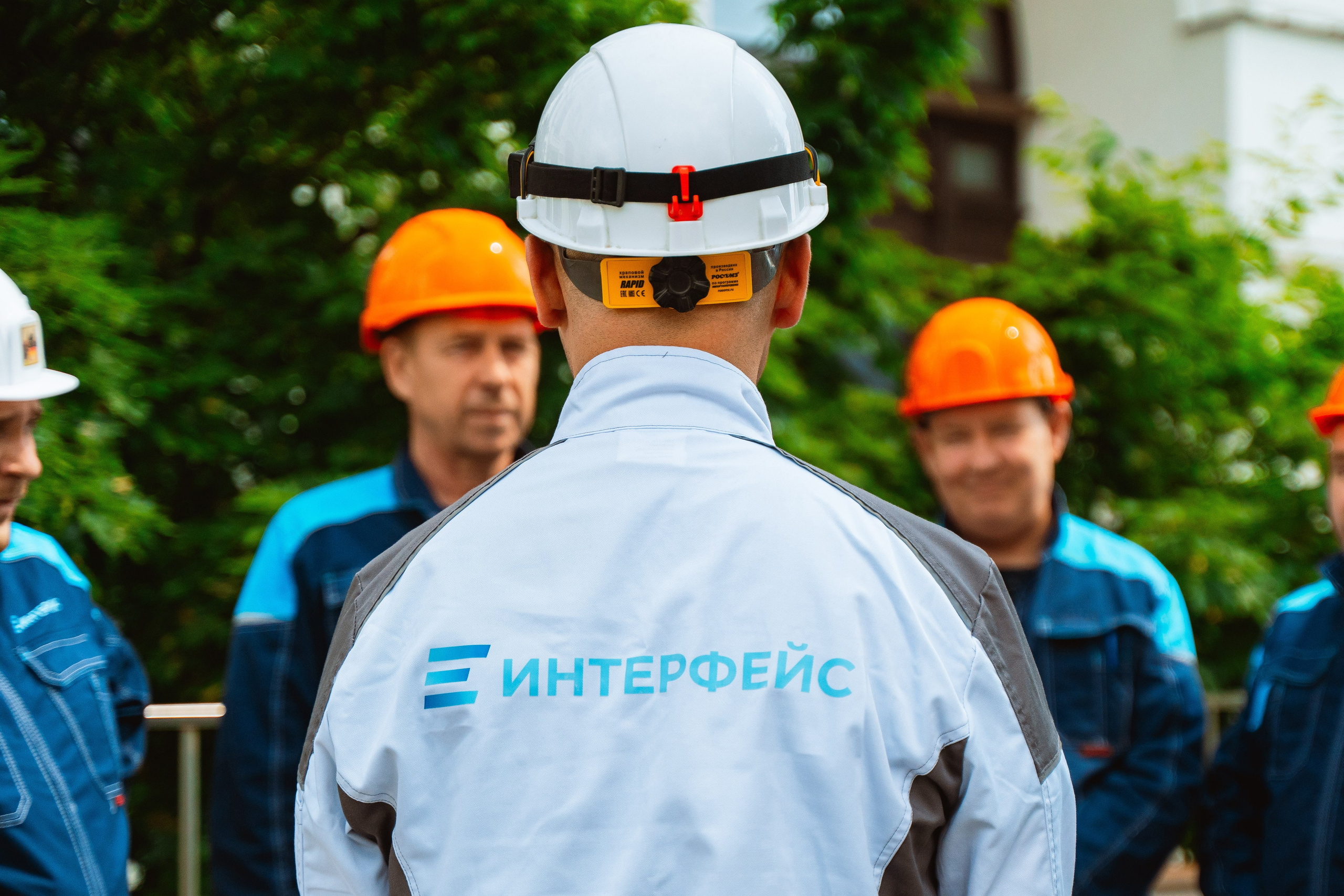 Интерфейс. Репортажный фотограф в Москве Федор Вдовин