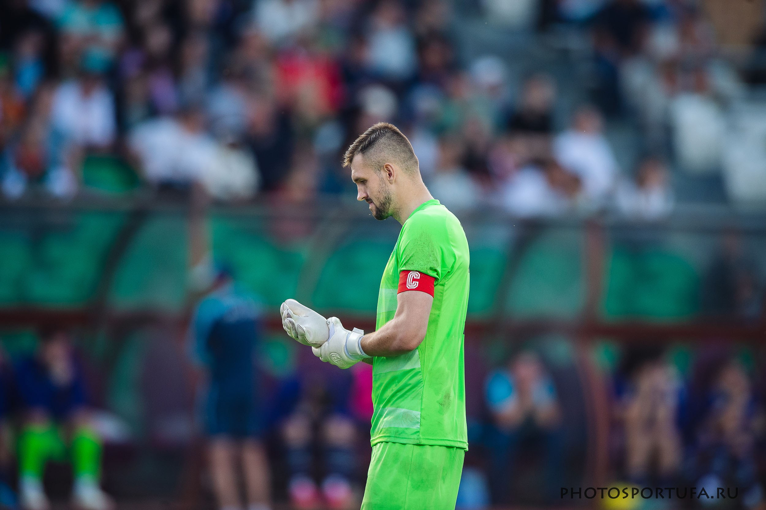 Россия — МЕЛБЕТ — Первая Лига. 4 -й тур «ФК УФА» — ФК «Тюмень». Спортивный фотограф в Уфе Евгений Буров